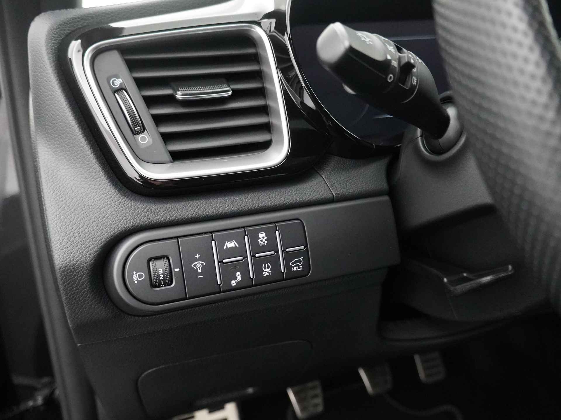 Kia Ceed Sportswagon 1.5 T-GDi GT-Line 160PK - Navigatie - Camera - Leder/alcantara - Stoel- en stuurverwarming - Fabrieksgarantie tot 04-2030 - 20/44