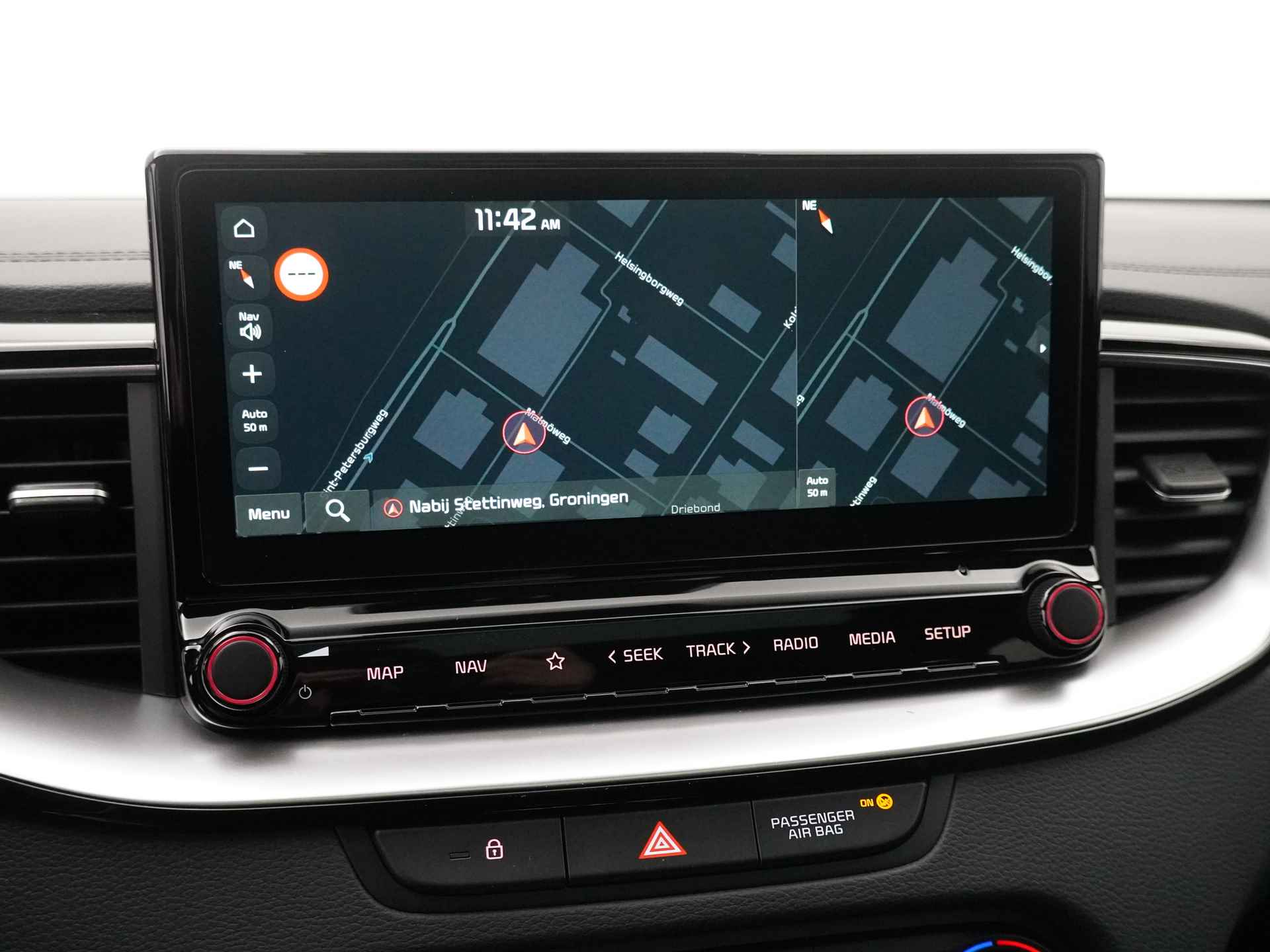 Kia Ceed Sportswagon 1.5 T-GDi GT-Line 160PK - Navigatie - Camera - Leder/alcantara - Stoel- en stuurverwarming - Fabrieksgarantie tot 04-2030 - 24/44