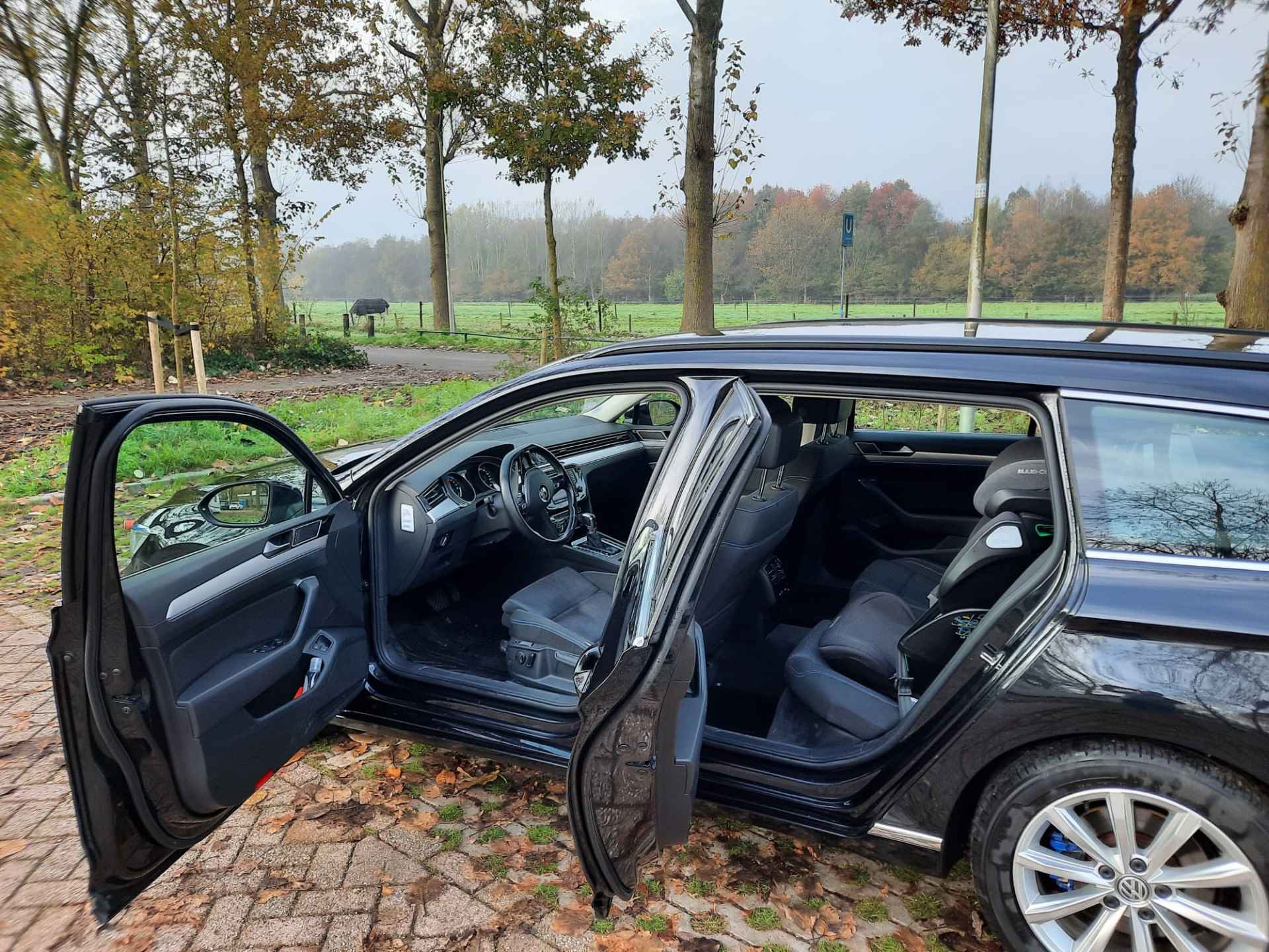 Volkswagen Passat Variant 1.4 TSI GTE Highline 218 PK | Adapt.CC | Stoelverw | Navi | Keyless | Comfortstoelen | Full LED | LM-Velgen - 8/14