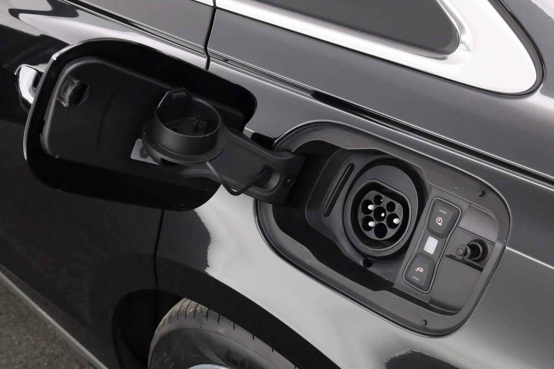 Audi A8 Limousine 60 TFSI e quattro 462PK | Adaptive air suspension | Panoramadak | Stoelventilatie/massage | - 22/54