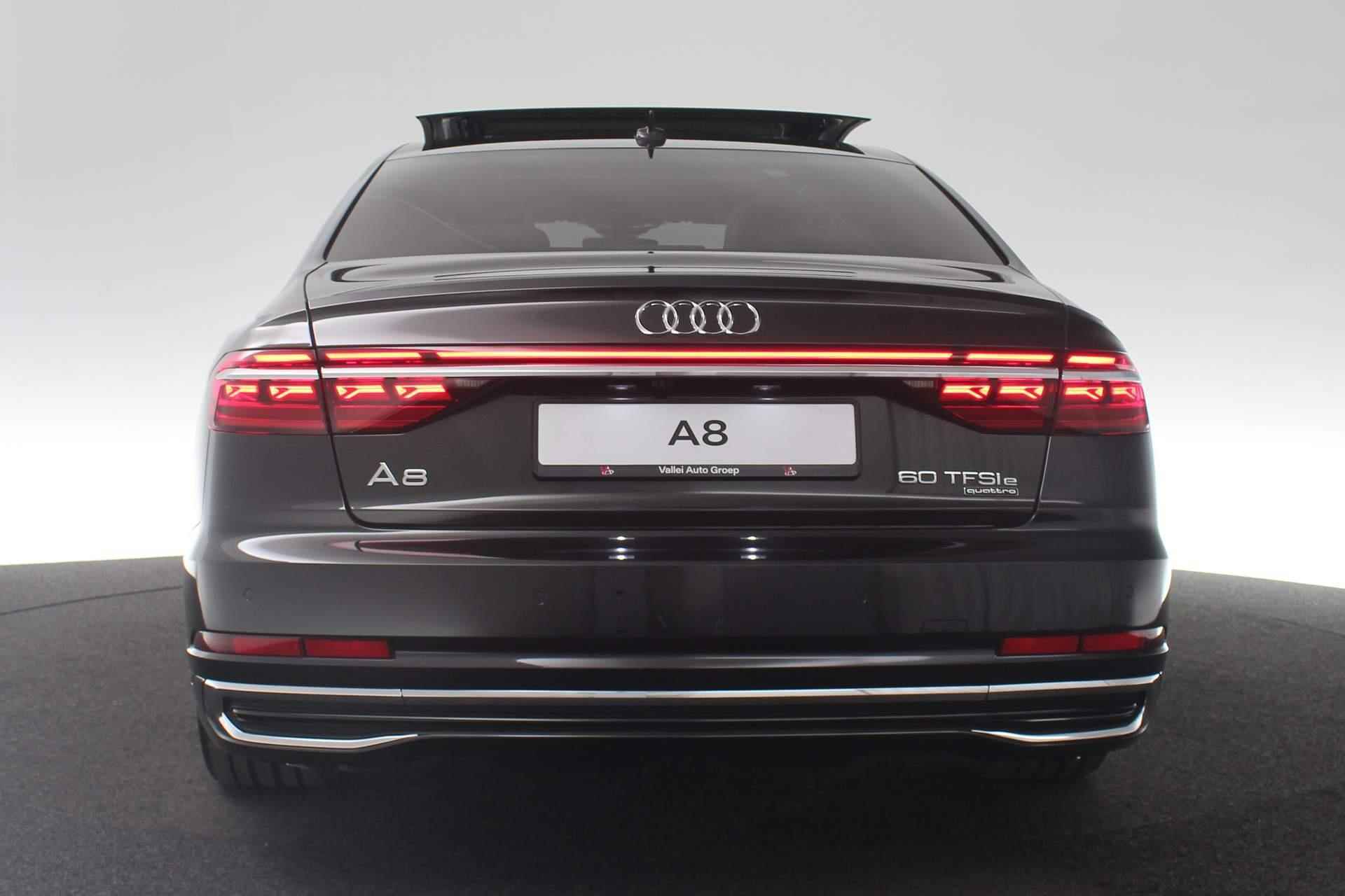 Audi A8 Limousine 60 TFSI e quattro 462PK | Adaptive air suspension | Panoramadak | Stoelventilatie/massage | - 26/54