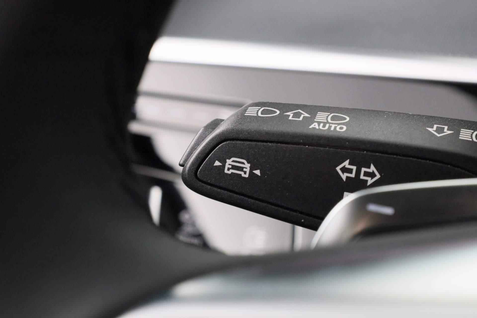 Audi A8 Limousine 60 TFSI e quattro 462PK | Adaptive air suspension | Panoramadak | Stoelventilatie/massage | - 34/54