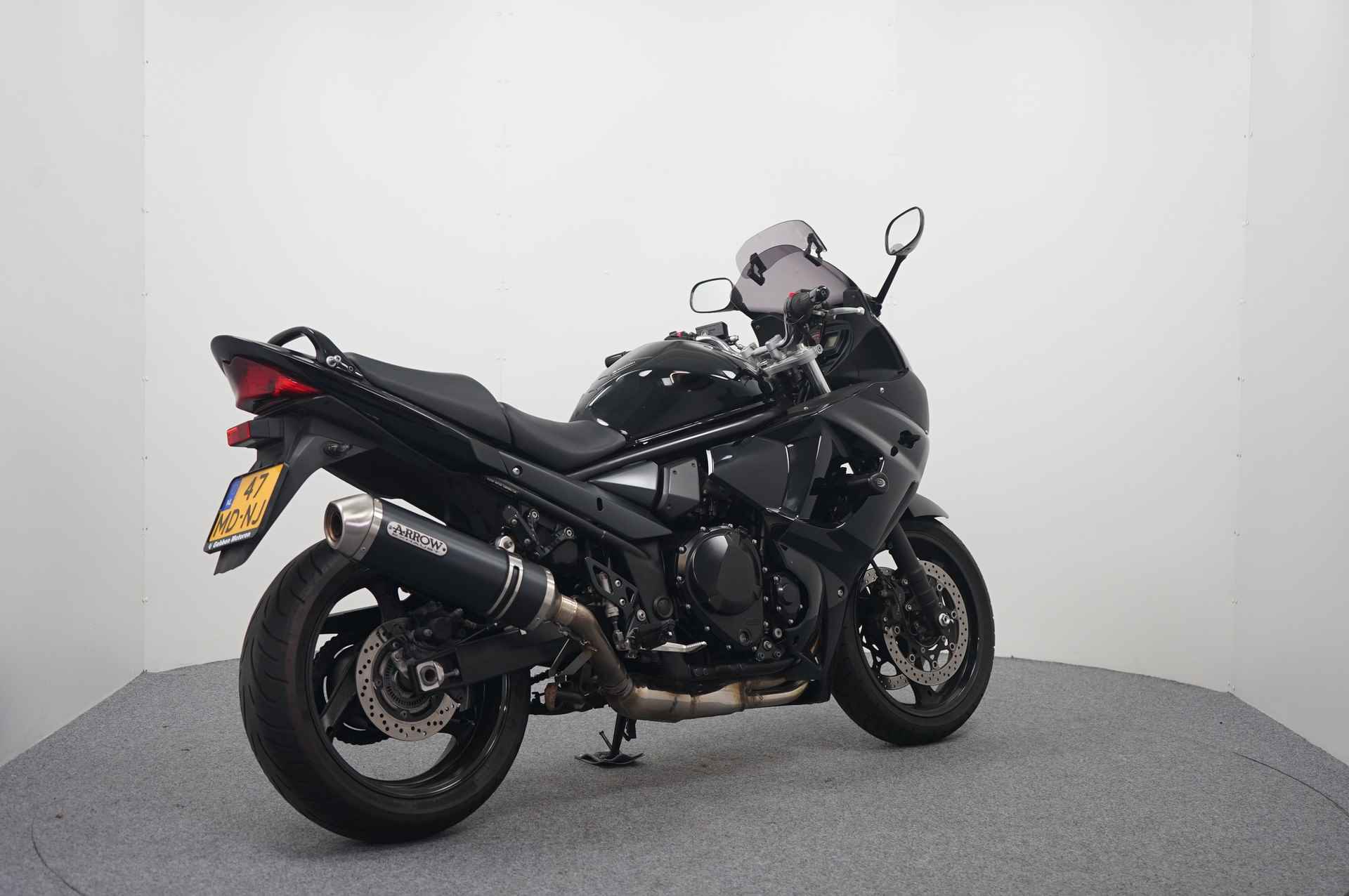 Suzuki GSX-1250 FA - 8/18