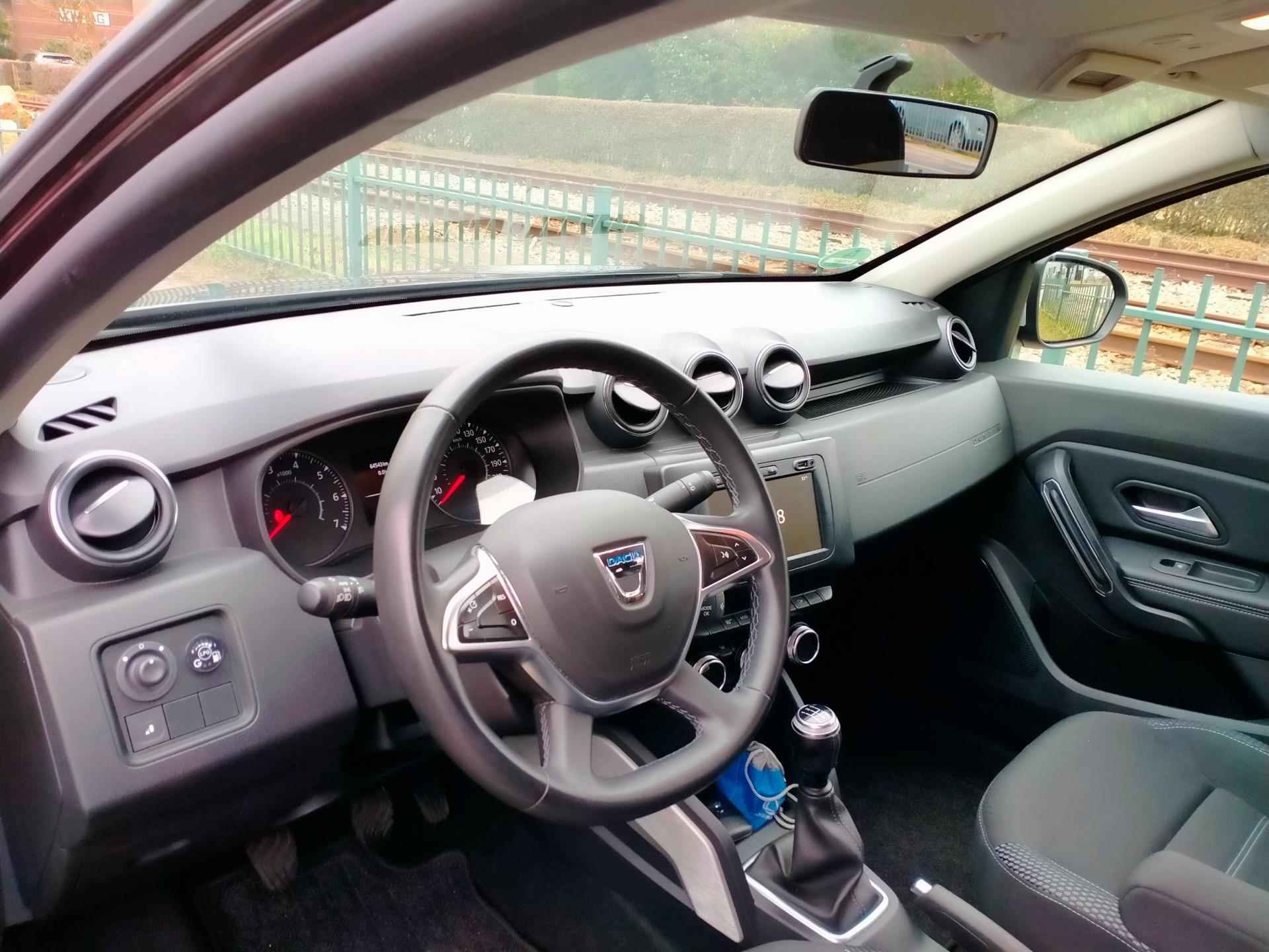 Dacia DUSTER 1.0 TCe Bi-Fuel Prestige LPG 360cam trekhaak RIJKLAAR - 9/34