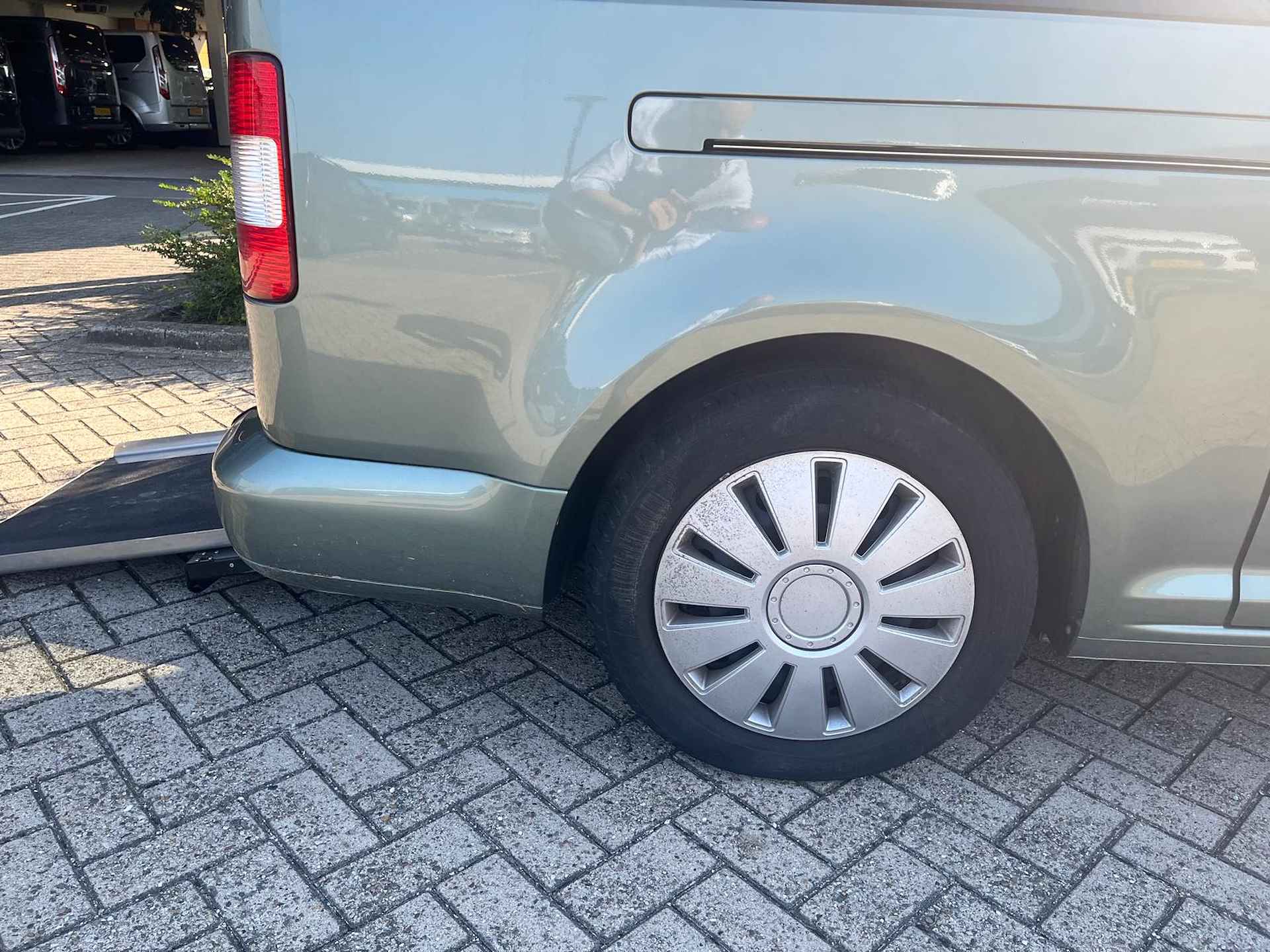 Volkswagen Caddy Maxi Rolstoelauto 5+1 - 7/21