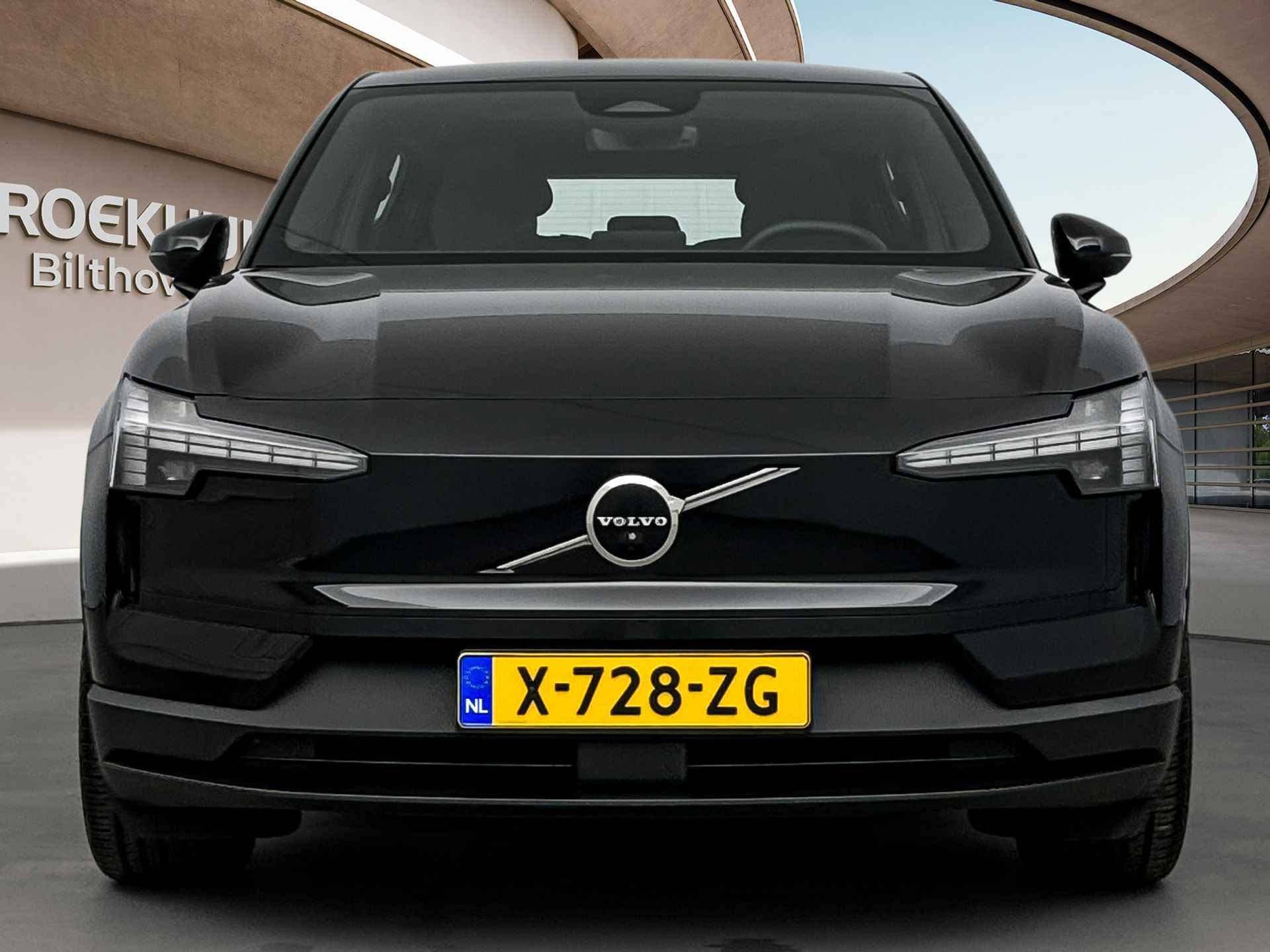 Volvo EX30 Twin Motor Performance Ultra 69 kWh | Climate Pack | Blis | Panoramadak | Harman/Kardon | Adaptive Cruise Control & Pilot Assist - 6/26