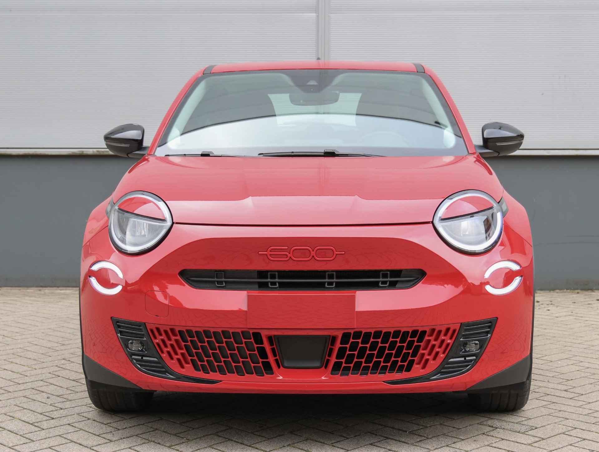 Fiat 600e RED 54 kWh 3-fase (NIEUW!!/Direct rijden/Climate/FULL LED/Virt.Cockpit/PDC) - 38/43