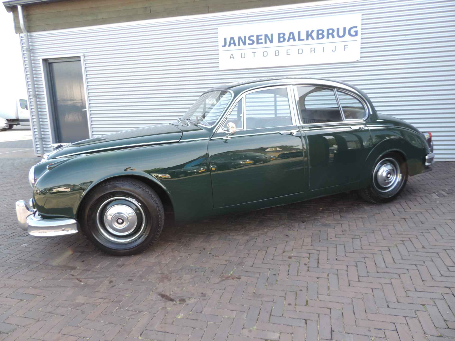 Jaguar 240 mk II - 3/32