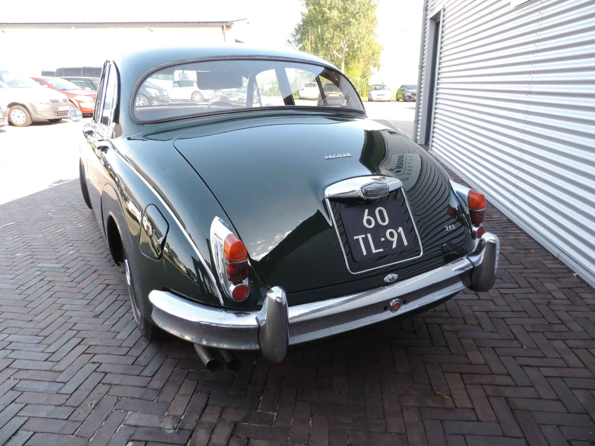 Jaguar 240 mk II - 6/32