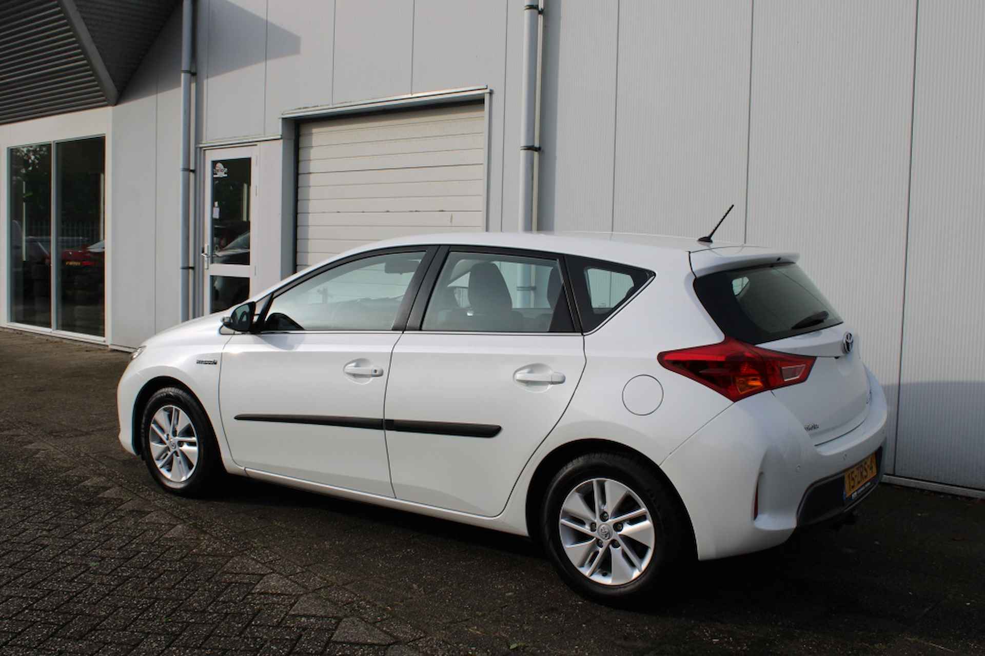 Toyota Auris 1.8 Hybrid Aspiration + NAV + Trekhaak - 3/28