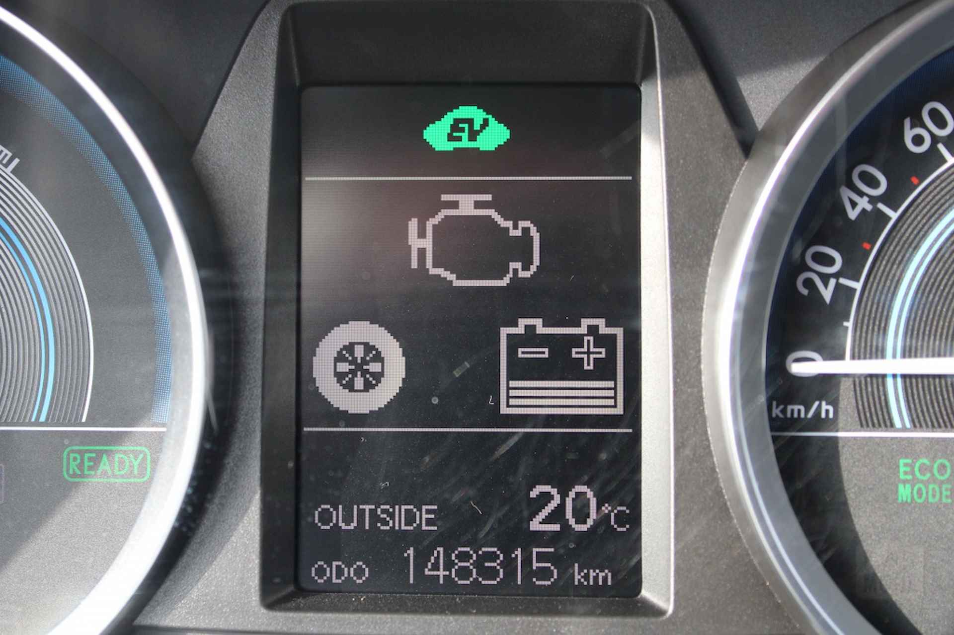 Toyota Auris 1.8 Hybrid Aspiration + NAV + Trekhaak - 14/28