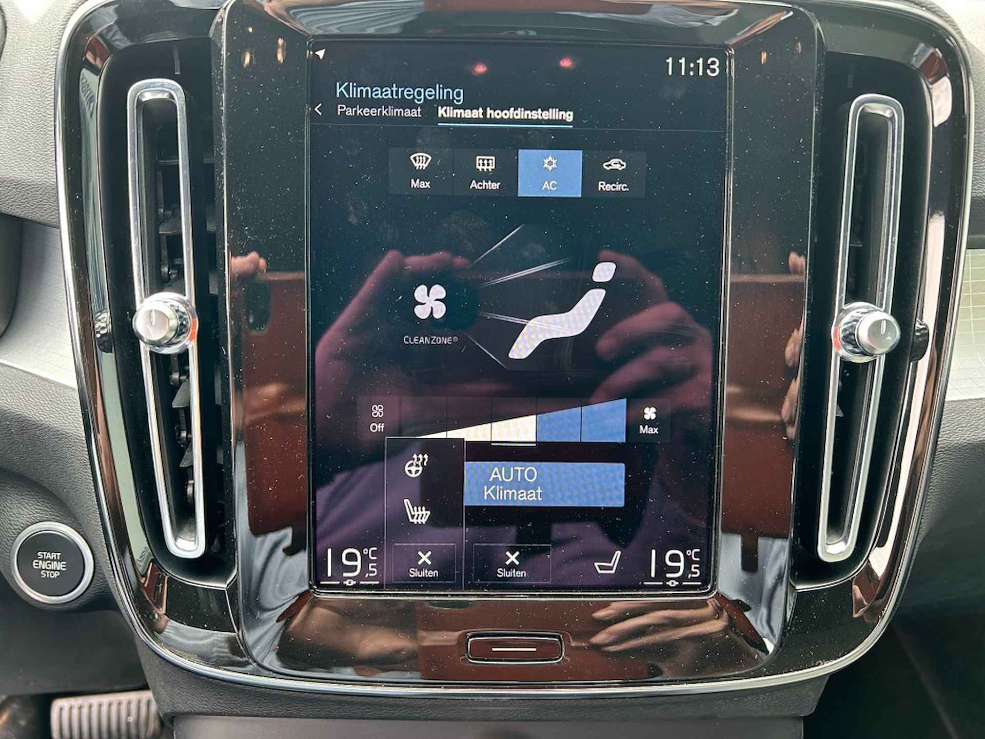 VOLVO Xc40 T4 Recharge Inscription Expression Automaat - 29/31