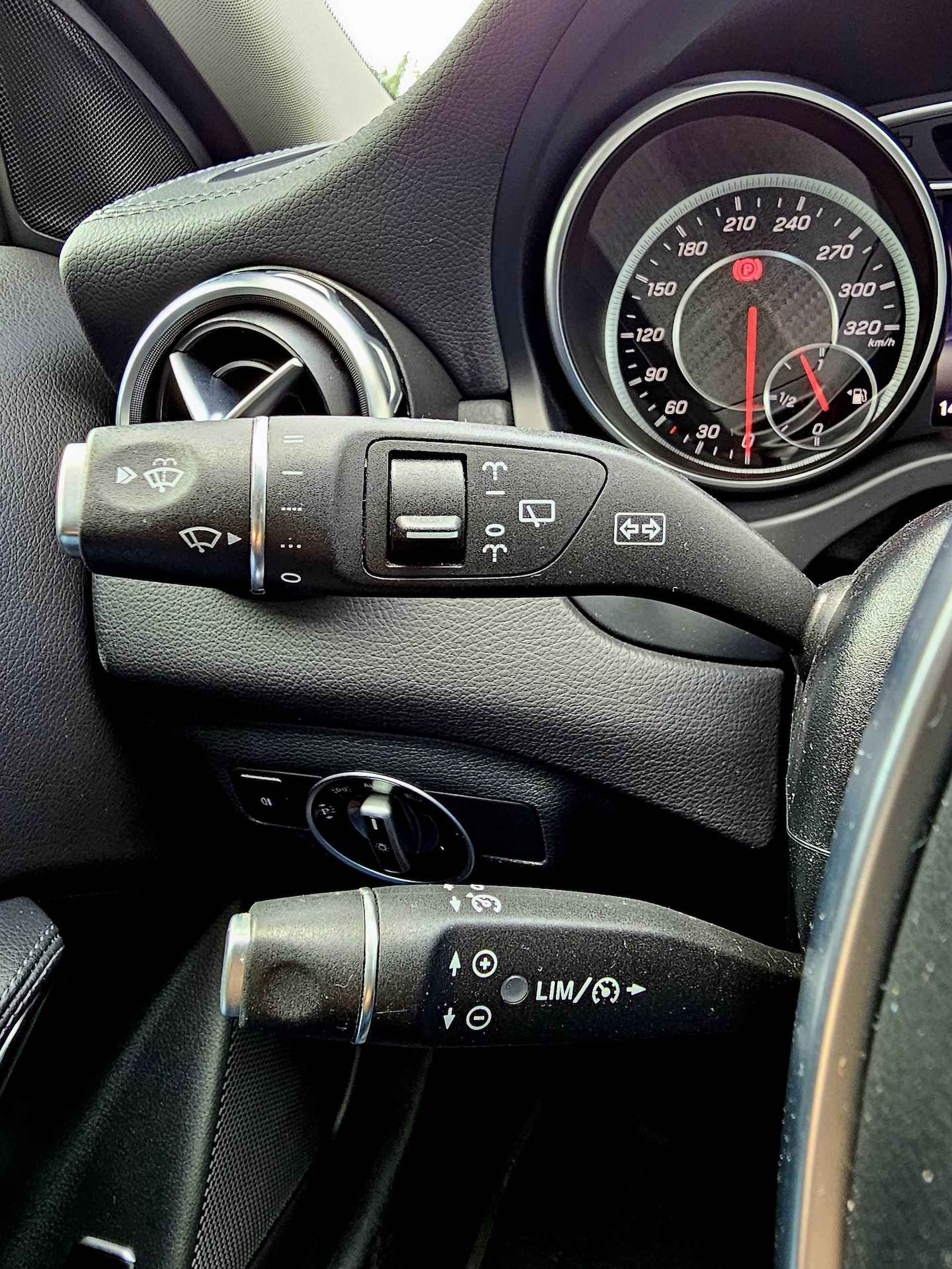 Mercedes-Benz GLA AMG 45 4MATIC Premium,360 camera,Leder. - 27/41