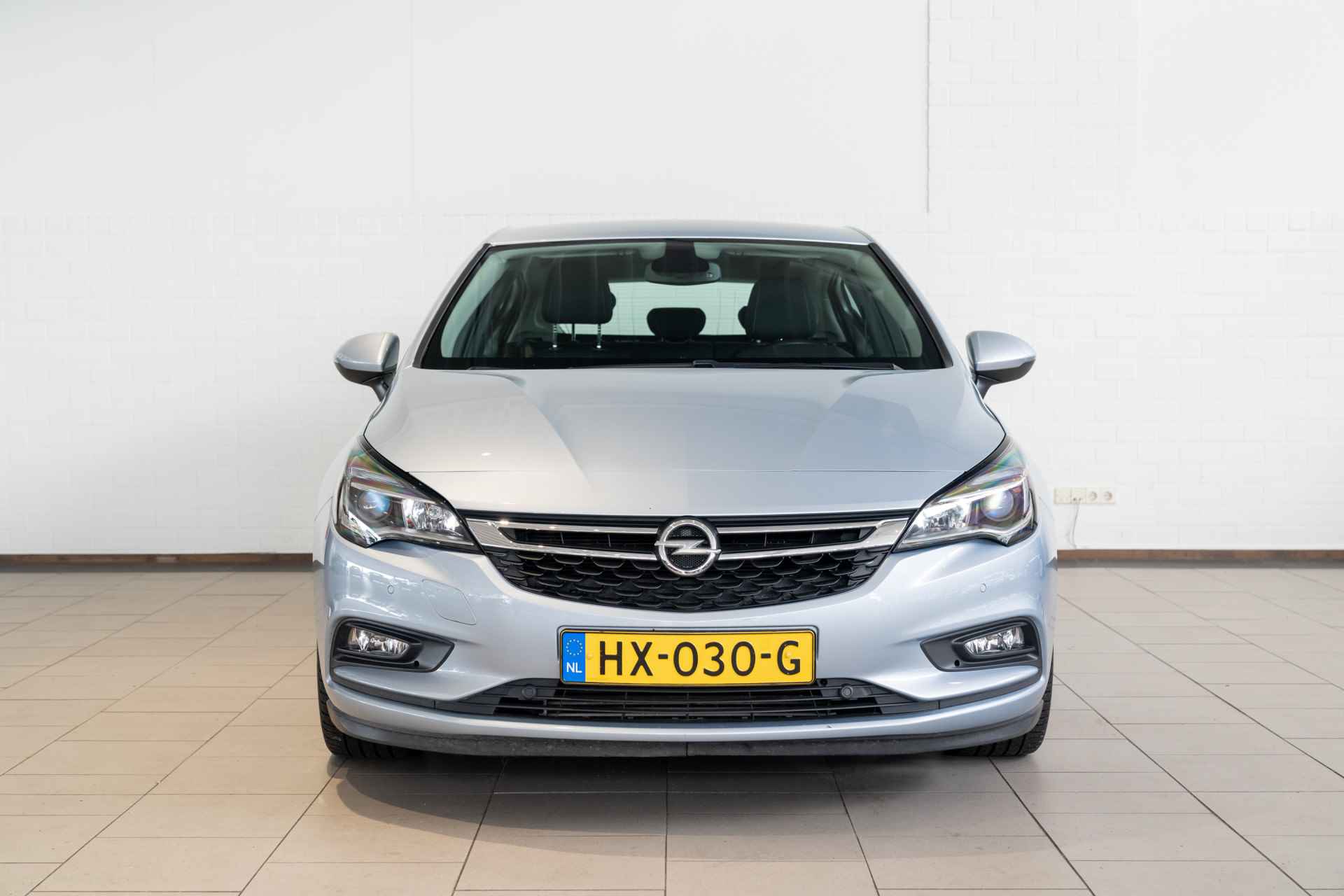 Opel Astra 1.4 Turbo 150PK Edition + | Climate Controle | Navigatie | Trekhaak | Parkeersensoren | Lichtmetalen velgen | - 2/33