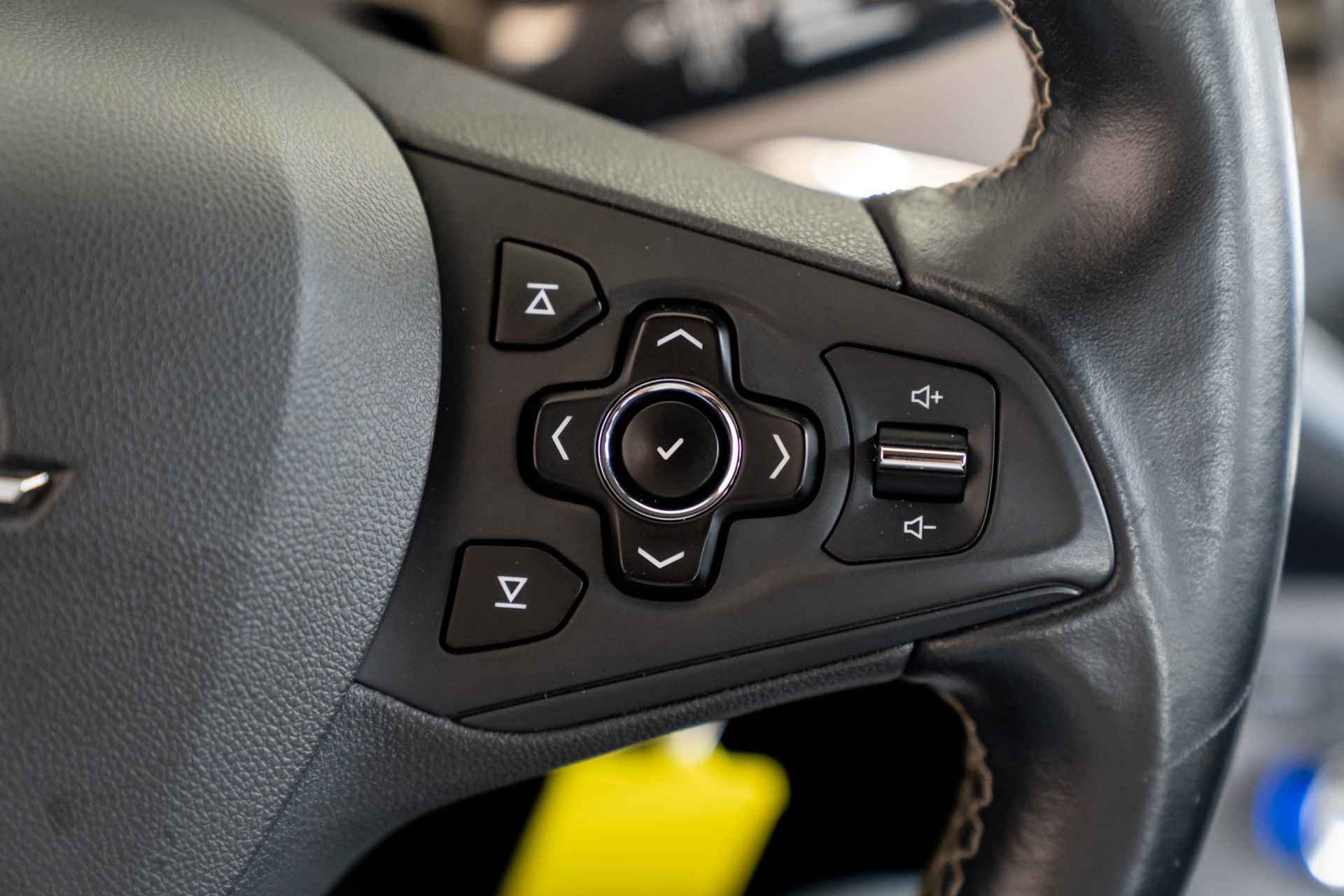 Opel Astra 1.4 Turbo 150PK Edition + | Climate Controle | Navigatie | Trekhaak | Parkeersensoren | Lichtmetalen velgen | - 20/33