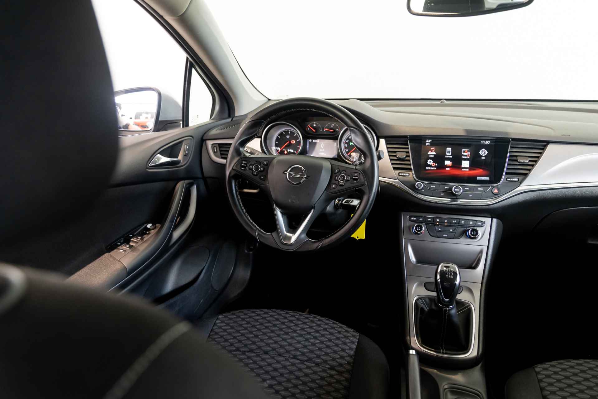 Opel Astra 1.4 Turbo 150PK Edition + | Climate Controle | Navigatie | Trekhaak | Parkeersensoren | Lichtmetalen velgen | - 31/33