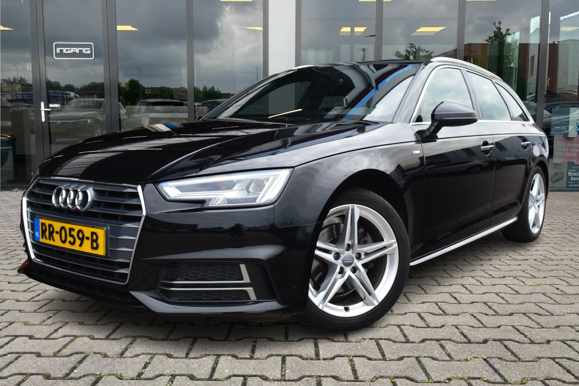 Audi A4 Avant 1.4 TFSI Sport S line | Cruise Control | Trekhaak | 18 Inch |