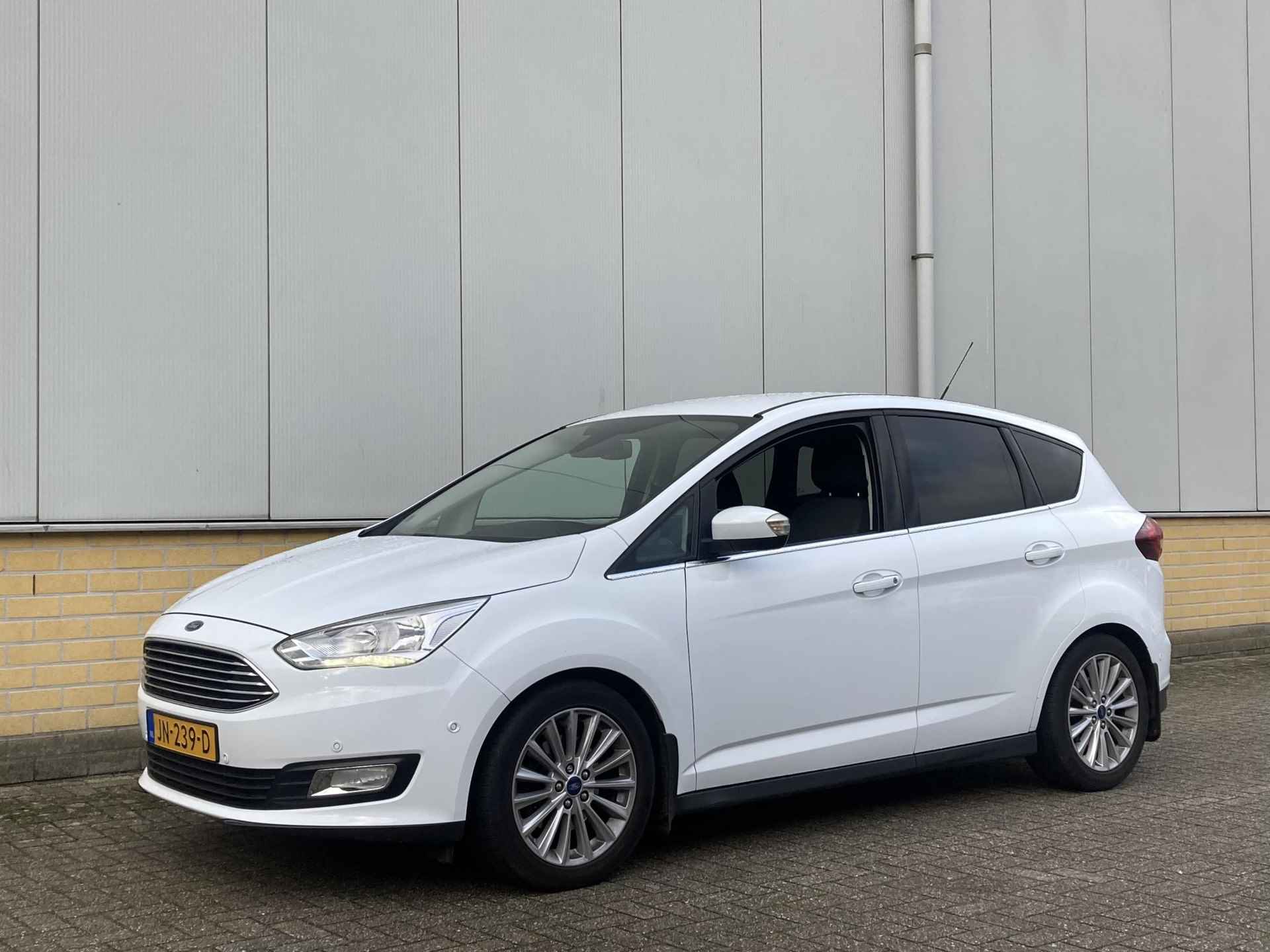 Ford C-Max 1.5 150pk Titanium-navi-trekhaak 1500kg geremd - 2/24