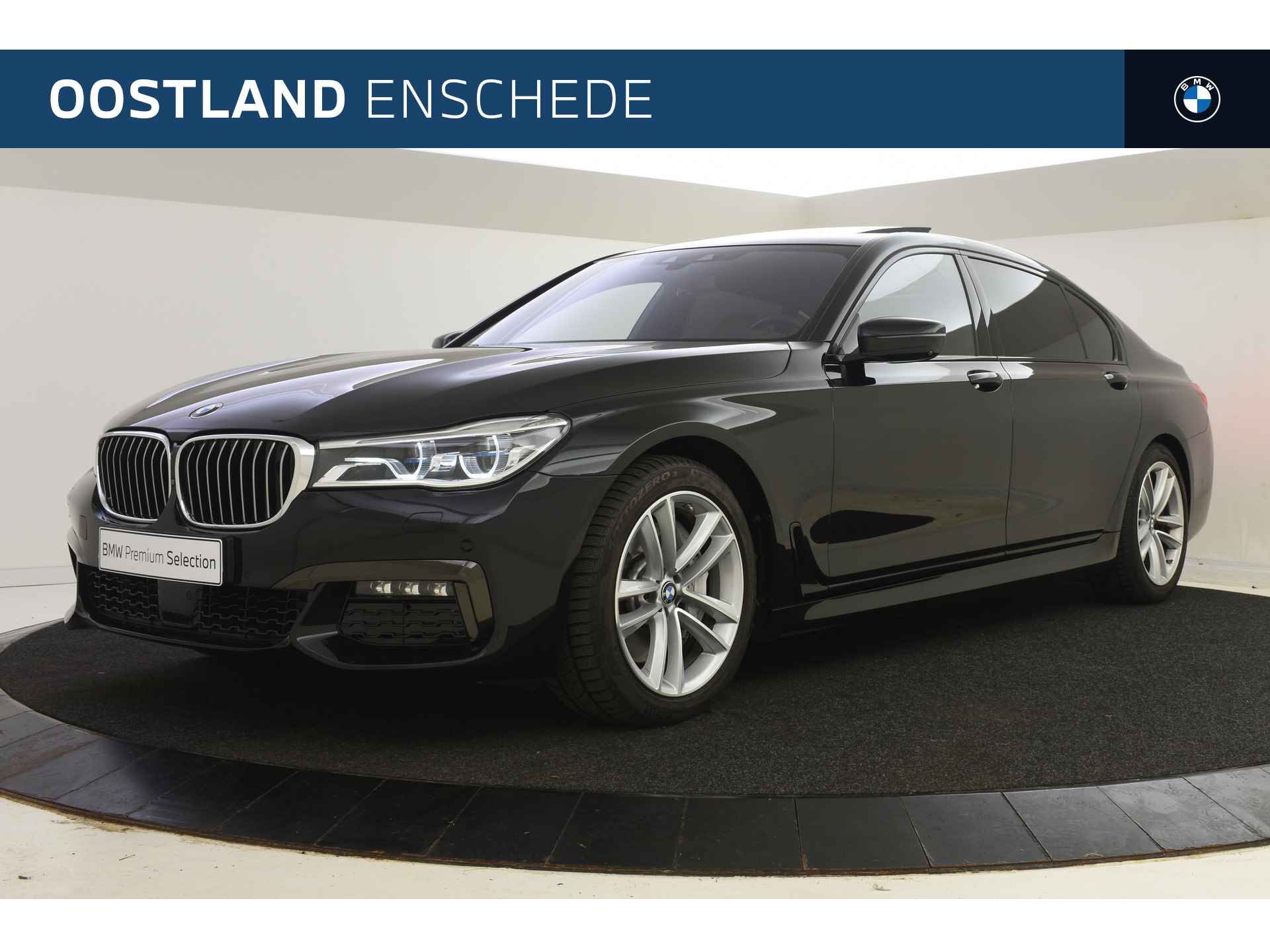 BMW 7 Serie 750Li xDrive High Executive M Sport Automaat / Panoramadak / Trekhaak / Massagefunctie voor + achter / Bowers & Wilkins / Laserlicht / TV functie / Night Vision - 1/65