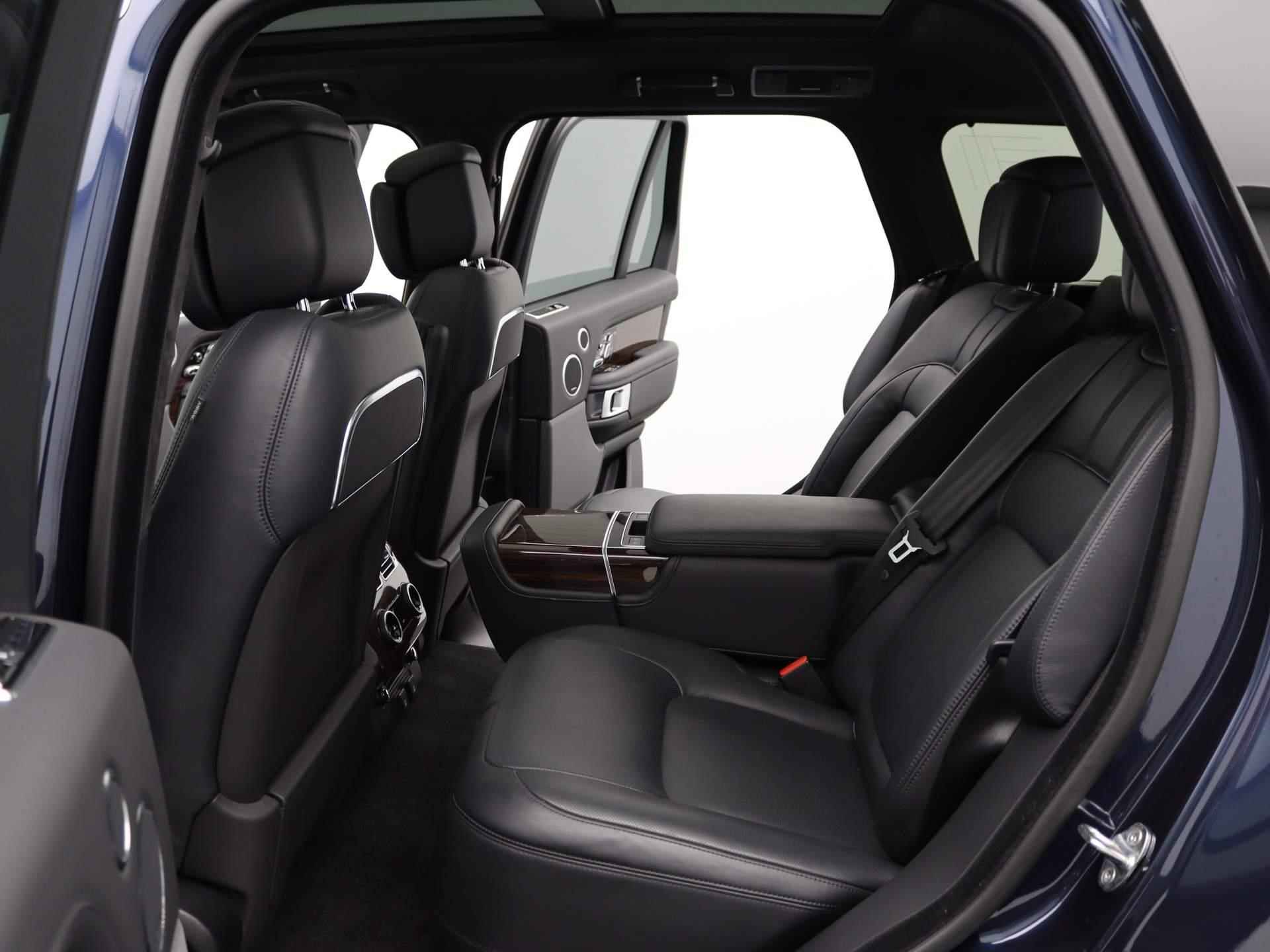 Land Rover Range Rover P400e Autobiography | Signature Sound | Massage stoelen voor | Trekhaak | Pixel Laser LED koplampen | klasse 4 alarm | Adaptive Cruise Control | Winter All-Season banden | NP € 168.346,- - 15/59