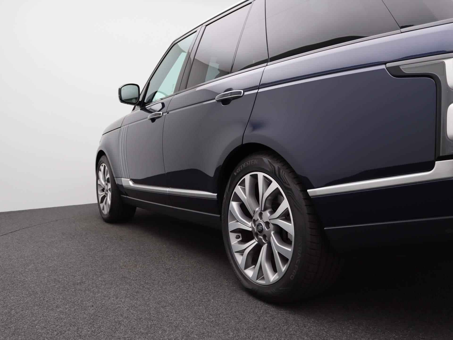 Land Rover Range Rover P400e Autobiography | Signature Sound | Massage stoelen voor | Trekhaak | Pixel Laser LED koplampen | klasse 4 alarm | Adaptive Cruise Control | Winter All-Season banden | NP € 168.346,- - 50/59