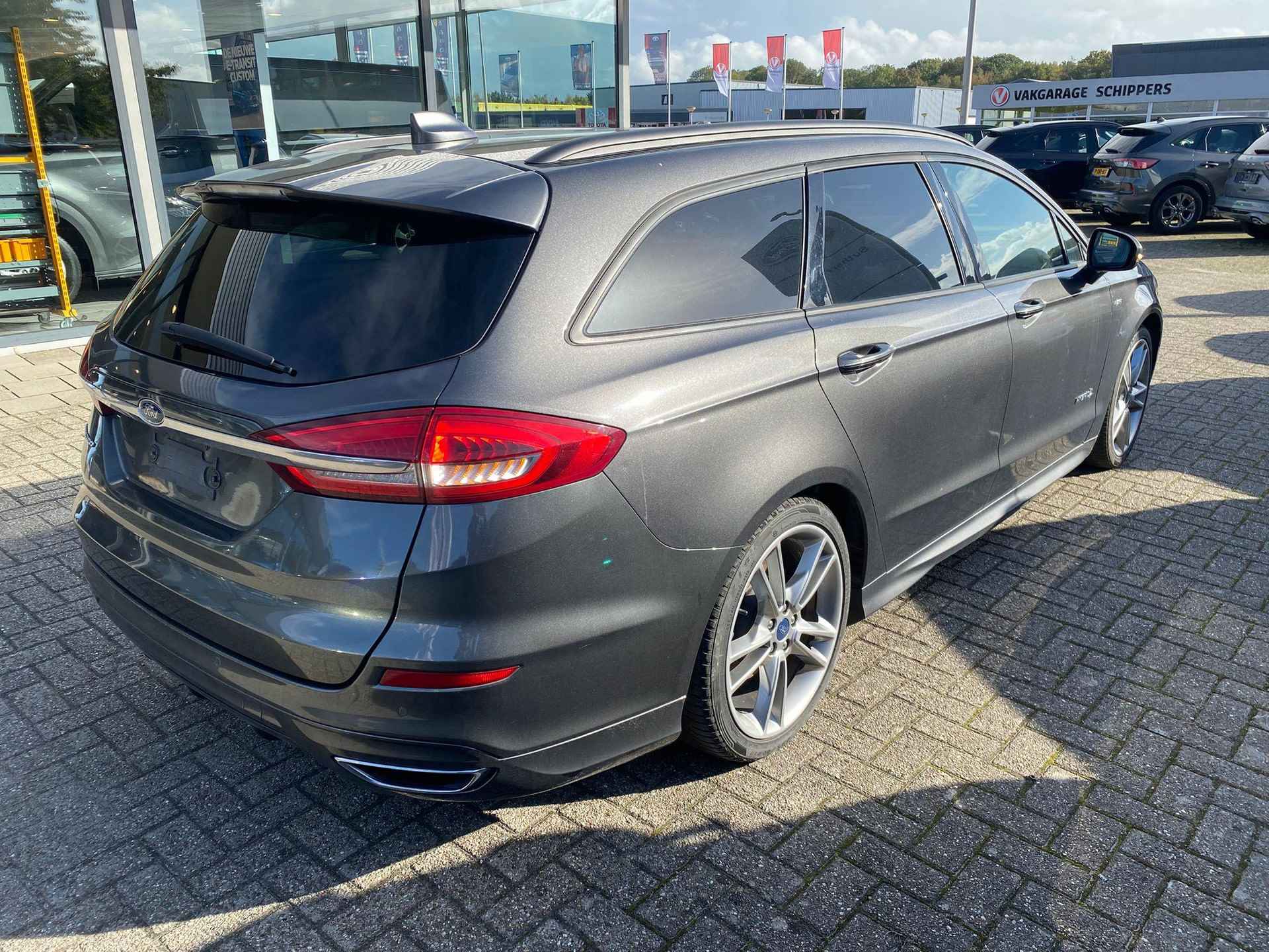 Ford Mondeo Wagon 2.0 IVCT HEV ST-Line 187pk | Stoelverwarming | Full LED | Sony Audio/Navigatie | Elek. Achterklep | Half leder alcantara - 3/7