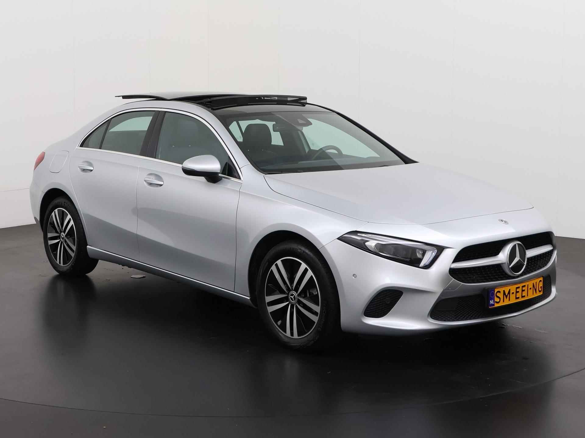 Mercedes-Benz A-klasse 250e Business Solution Plug-In | Panoramadak | Leder | Zondag Open! - 30/43