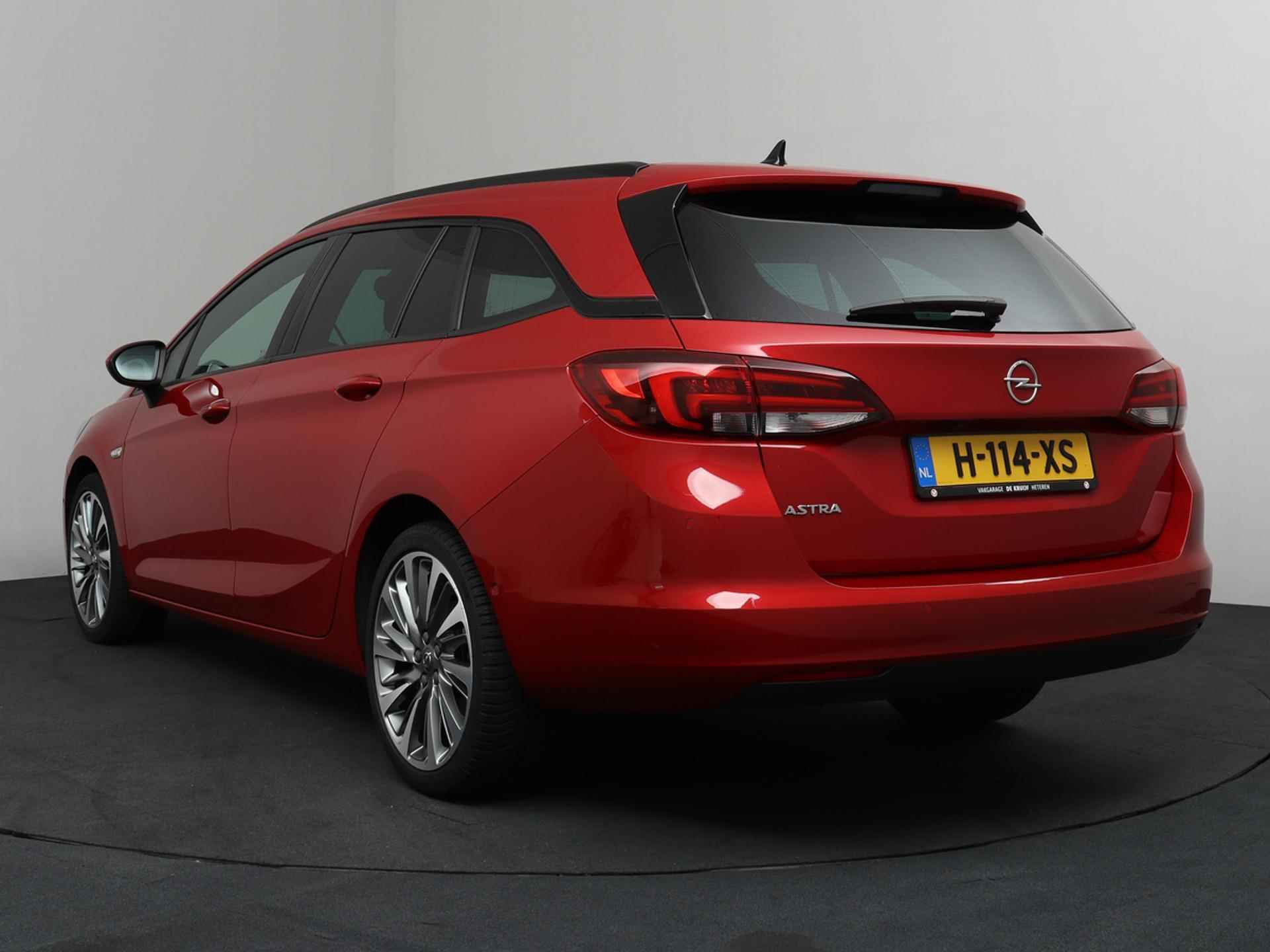 Opel Astra Sports Tourer 1.4 Ultimate Automaat | Camera | Cruise | LED | Navi - 40/41