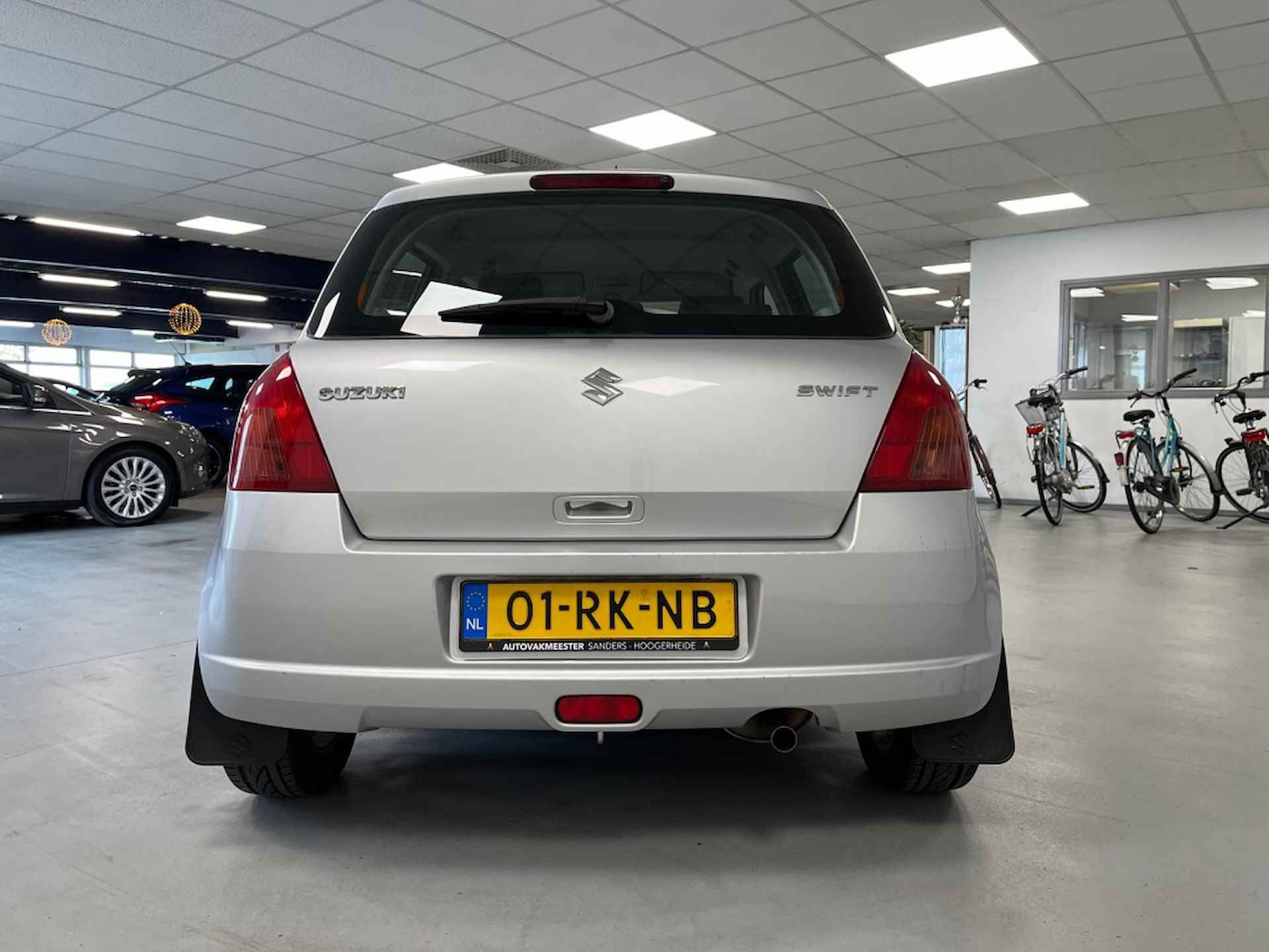 Suzuki Swift automaat 1.3 GLS - 5/17