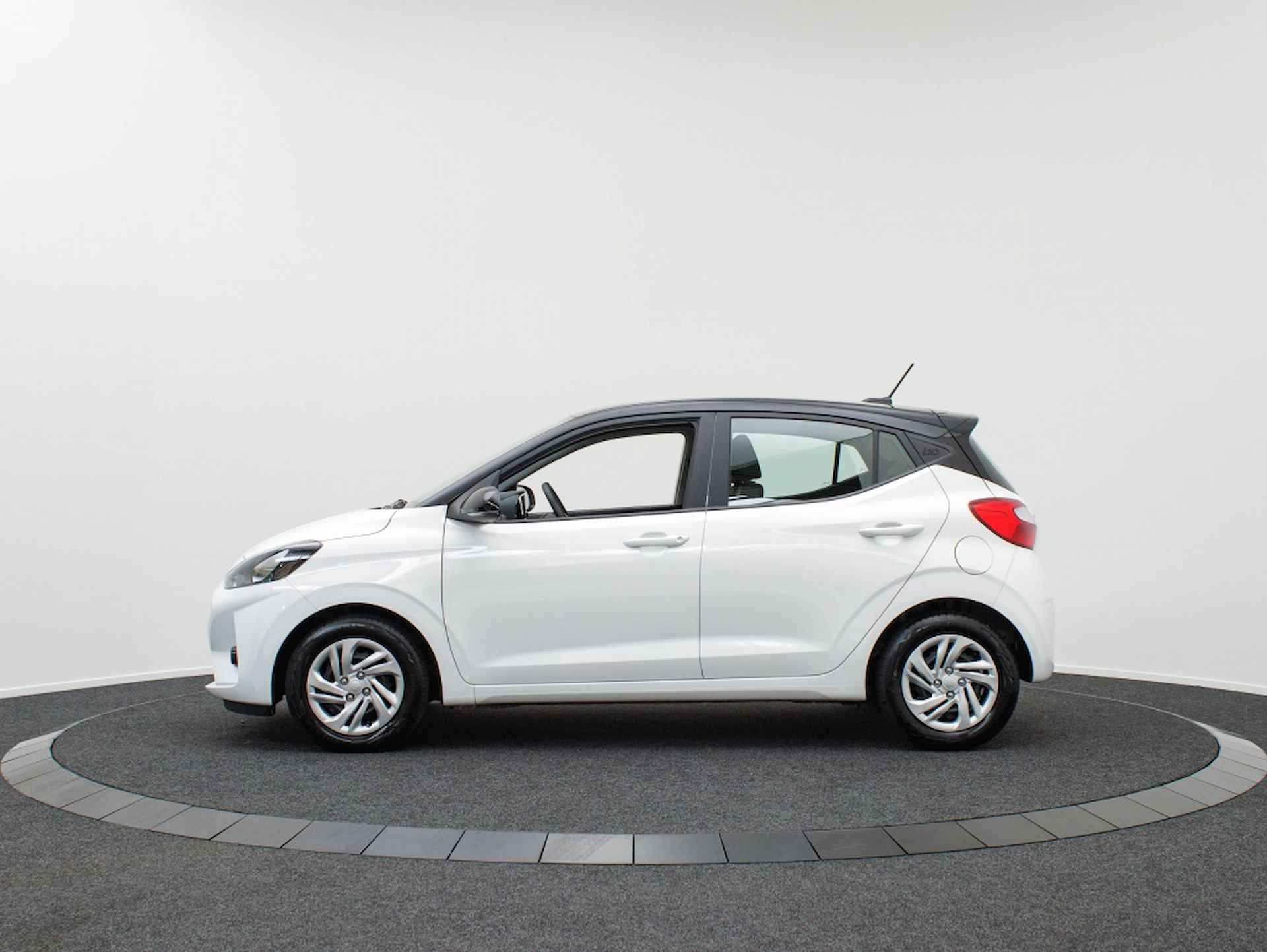 Hyundai i10 1.0 Comfort Smart | Private lease 315 p.m. - 9/40