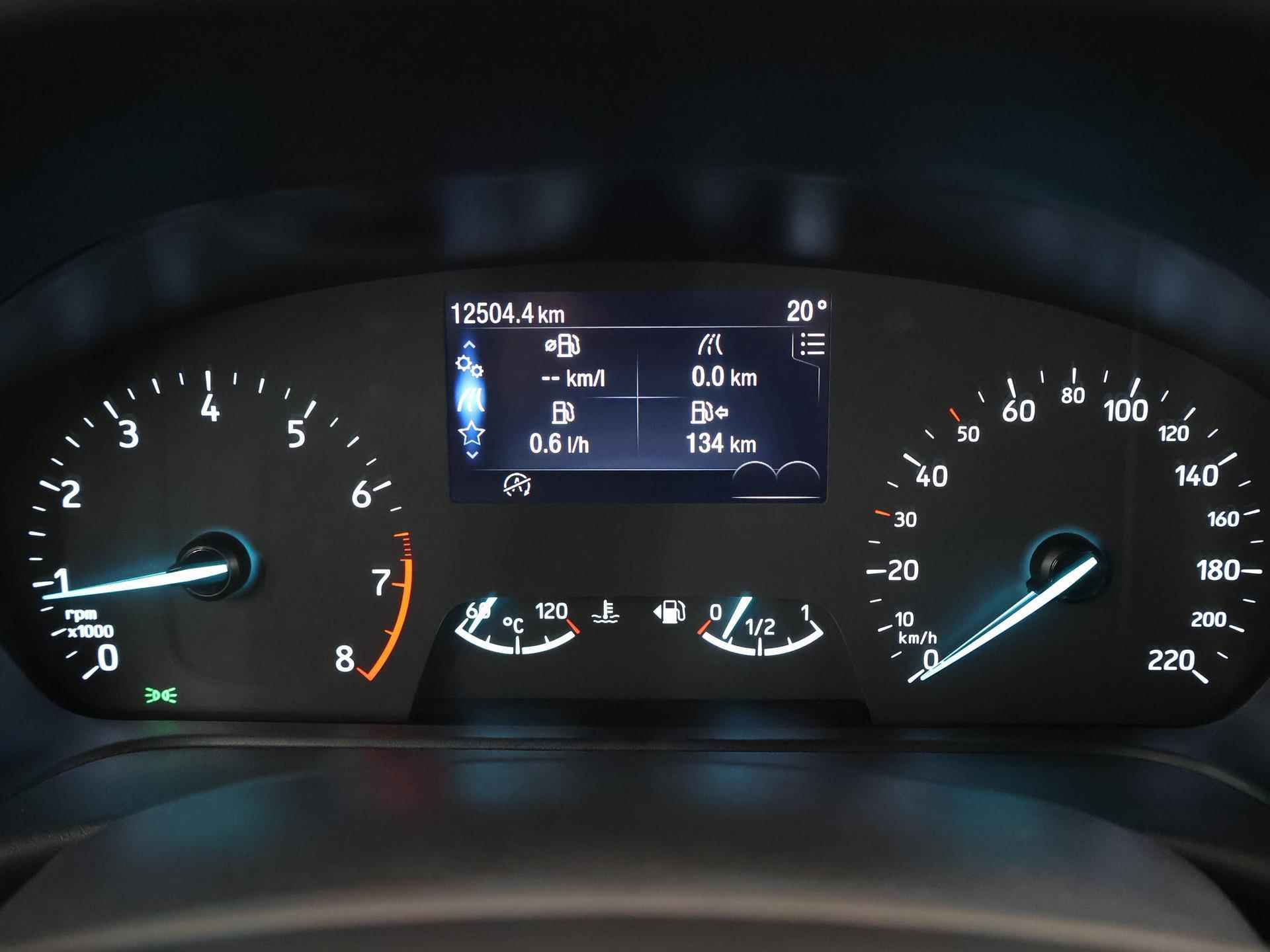 Ford Fiesta 1.0 EcoBoost Hybrid ST-Line | Winterpack | Parkeerassistent | LED koplampen | Climate Control | - 13/38