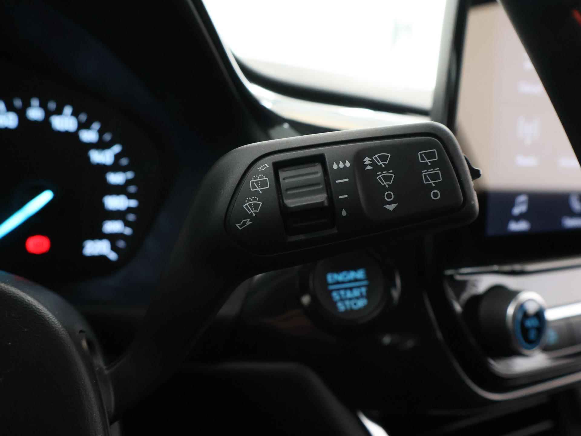 Ford Fiesta 1.0 EcoBoost Hybrid ST-Line | Winterpack | Parkeerassistent | LED koplampen | Climate Control | - 28/38