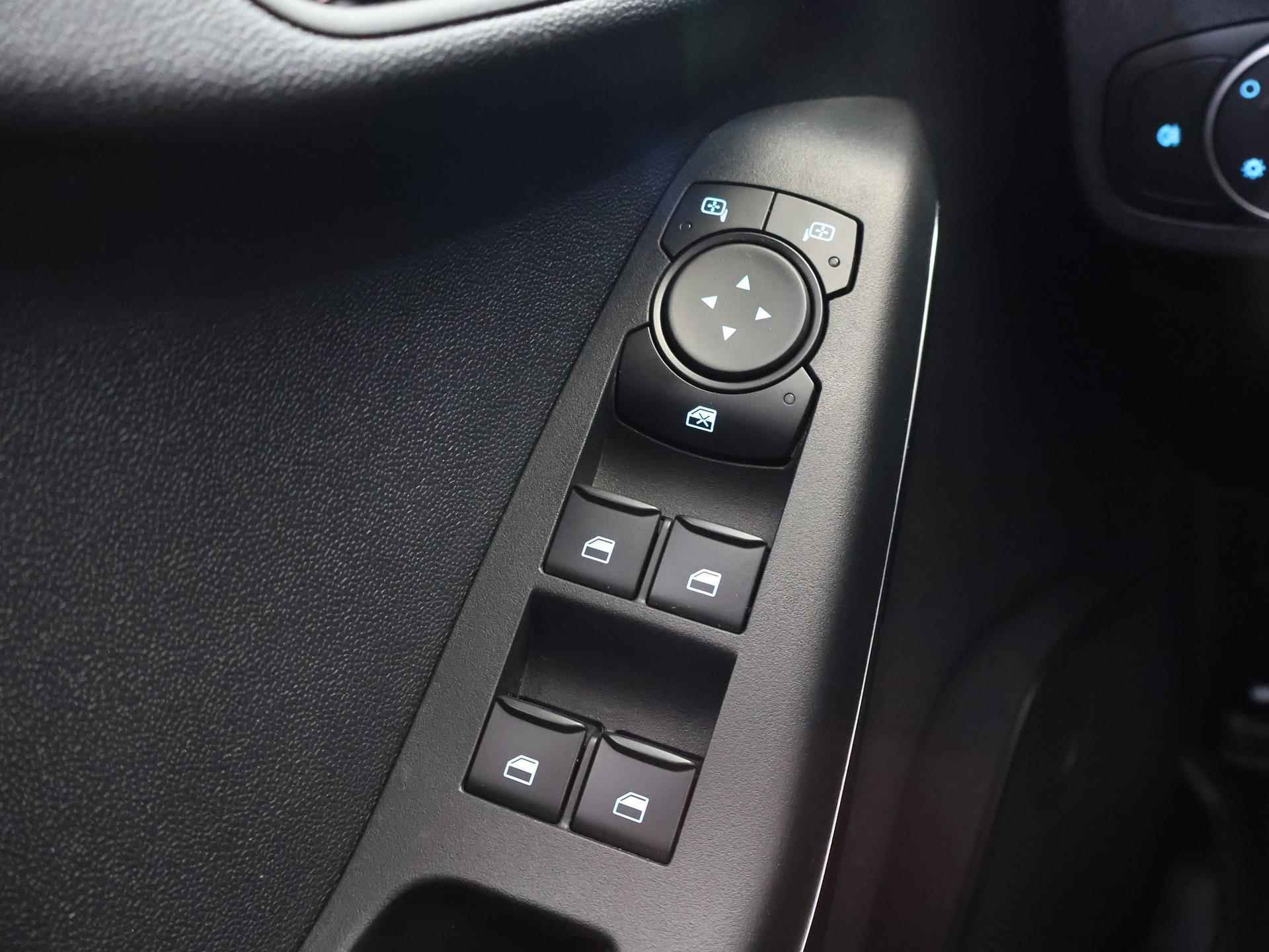 Ford Fiesta 1.0 EcoBoost Hybrid ST-Line | Winterpack | Parkeerassistent | LED koplampen | Climate Control | - 32/38