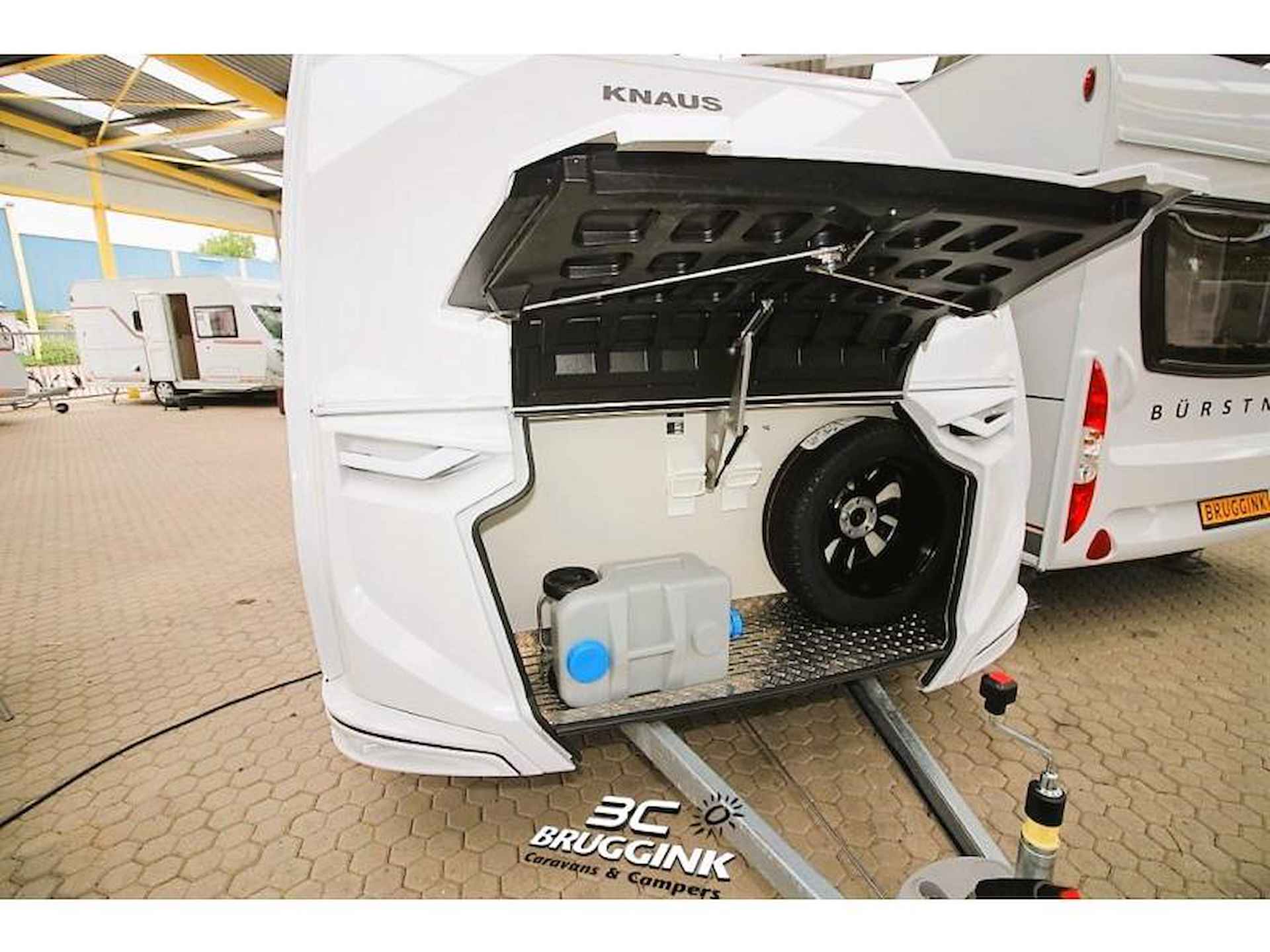 Knaus Sport E-Power Selection 460 EU - BORCULO - 4/17