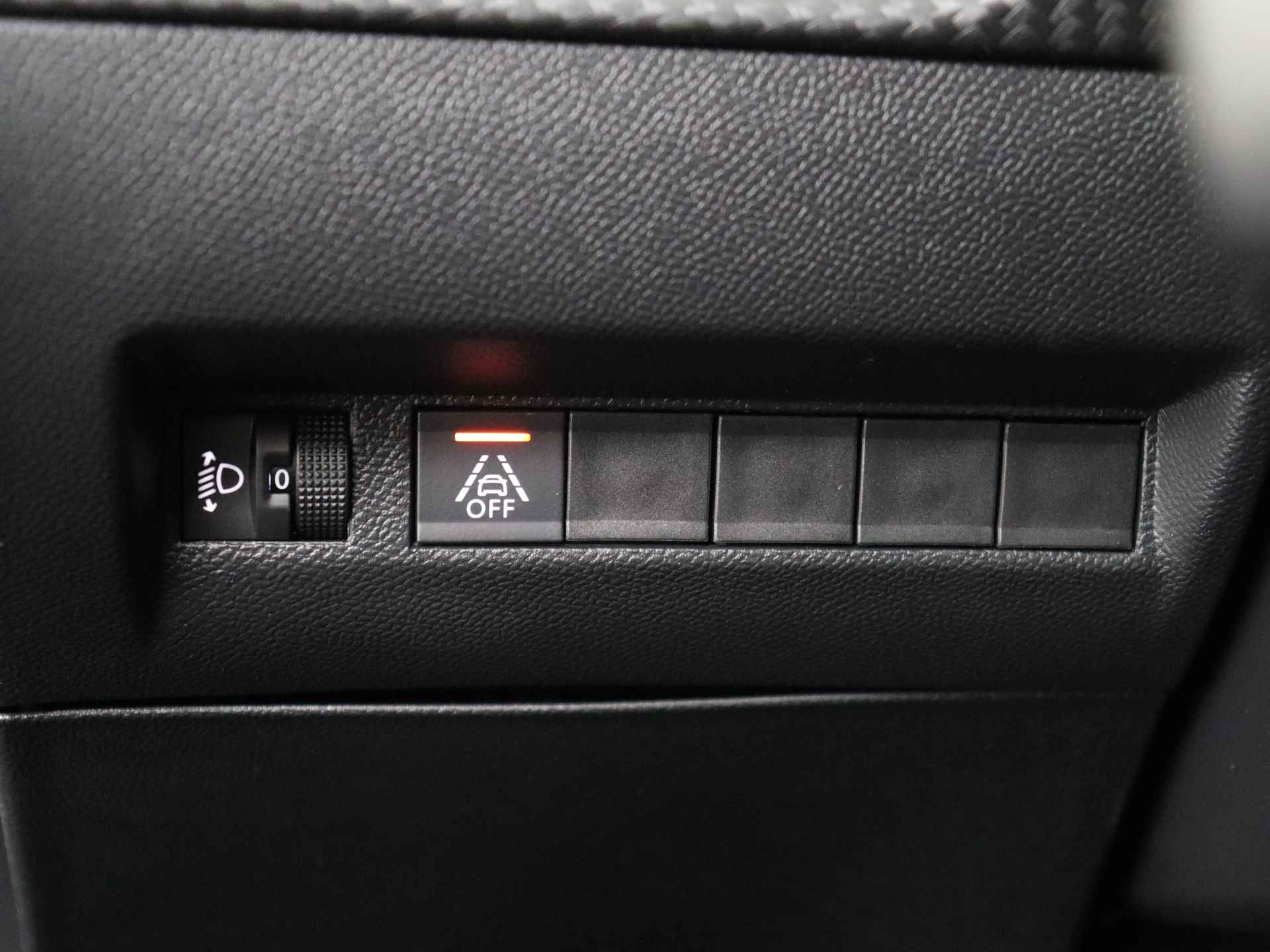 Peugeot e-2008 EV Allure Pack 50 kWh | 3-fase | Navigatie | Camera | - 29/39