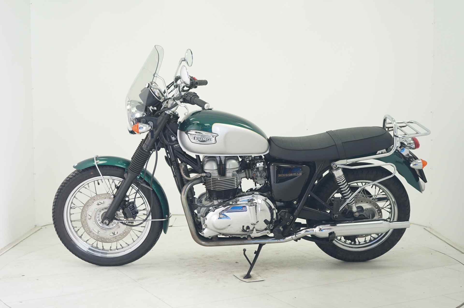 Triumph BONNEVILLE T 100 - 5/11