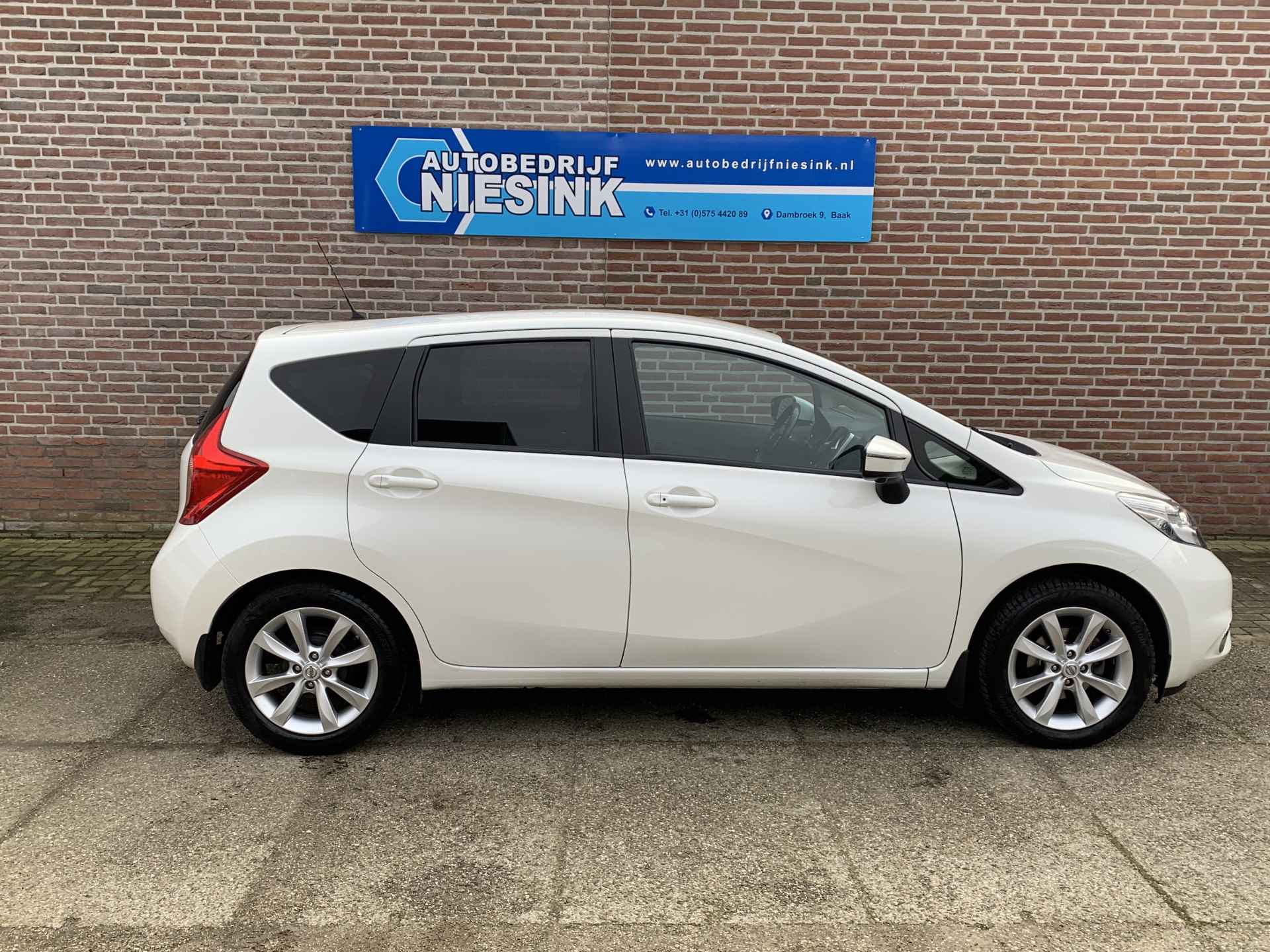 Nissan Note 1.2 DIG-S Tekna Automaat - 8/40