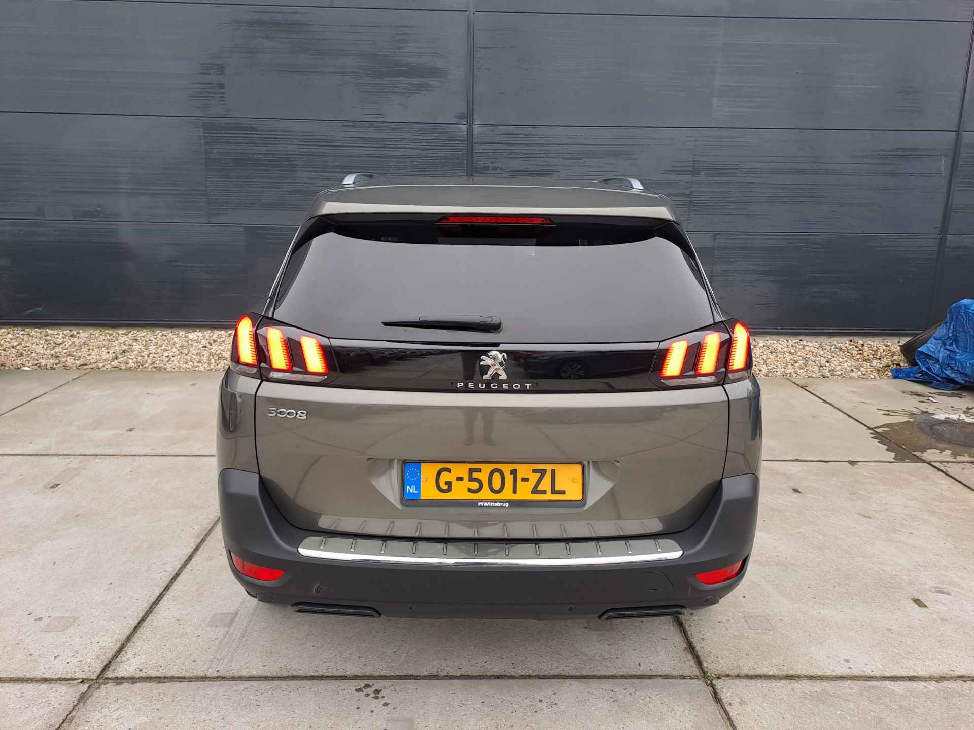 Peugeot 5008 1.6 PureTech 180pk GT-Line | Panoramdak | Camera | Navigatie - 14/38