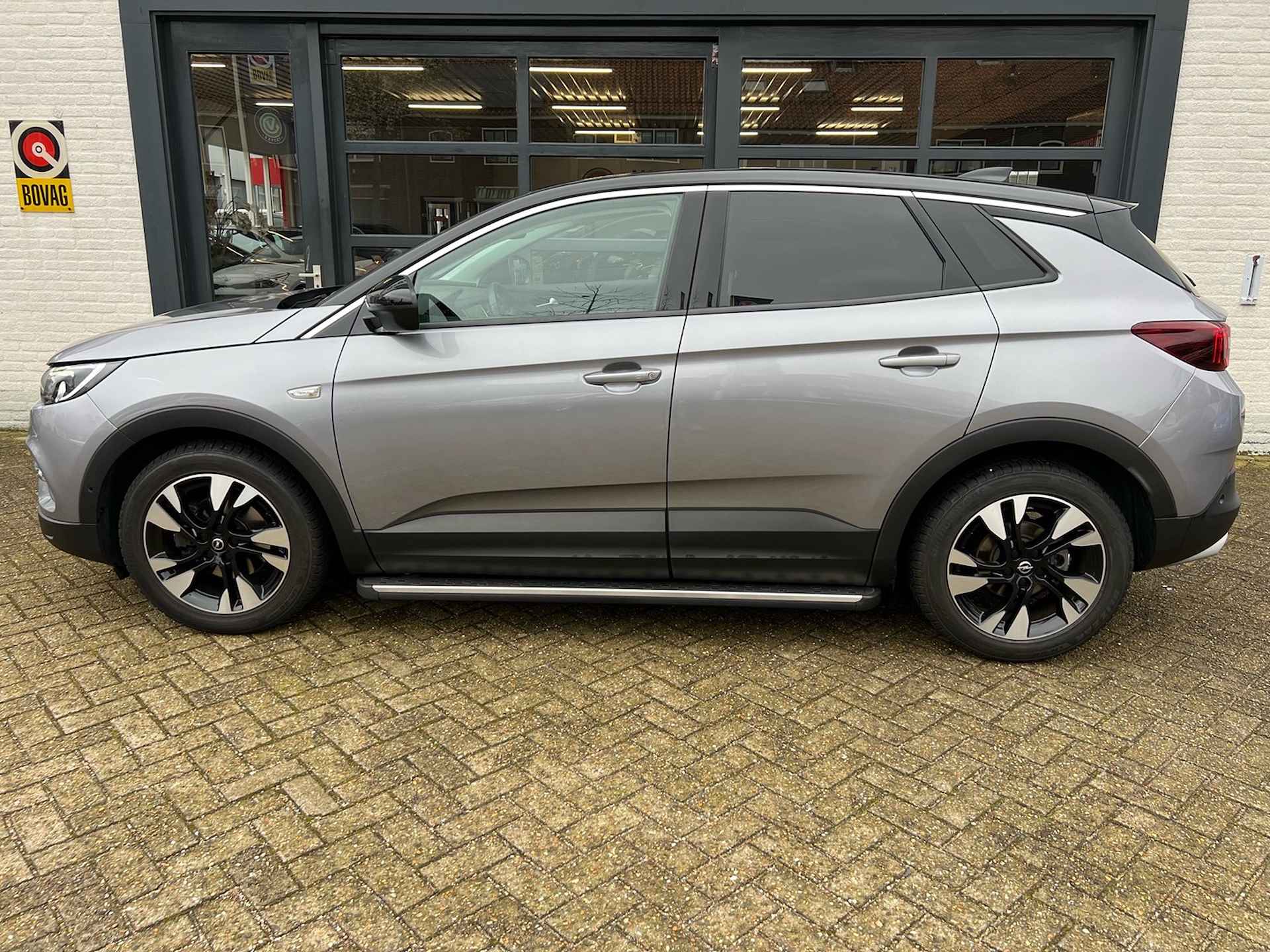 Opel Grandland X 1.2 Turbo Business Executive | Eerste eigenaar | NL-Auto | - 21/31