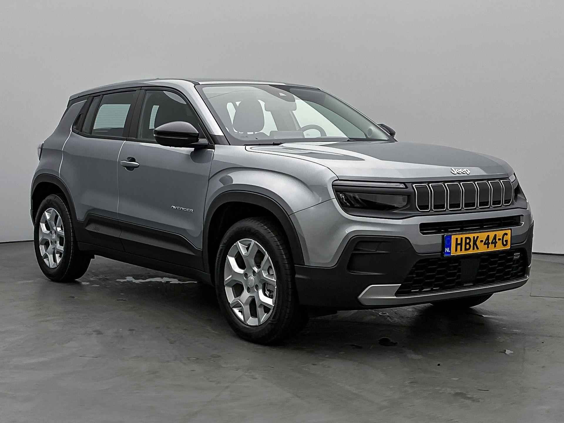 Jeep Avenger SUV Altitude 100 pk Automaat | Navigatie via Apple Carplay/Android Auto | Parkeersensoren Achter | LED Koplampen | Kunstlederen Bekleding | Volledig Digitaal Instrumentenpaneel | Climate Control | Adaptieve Cruise Control | - 3/32