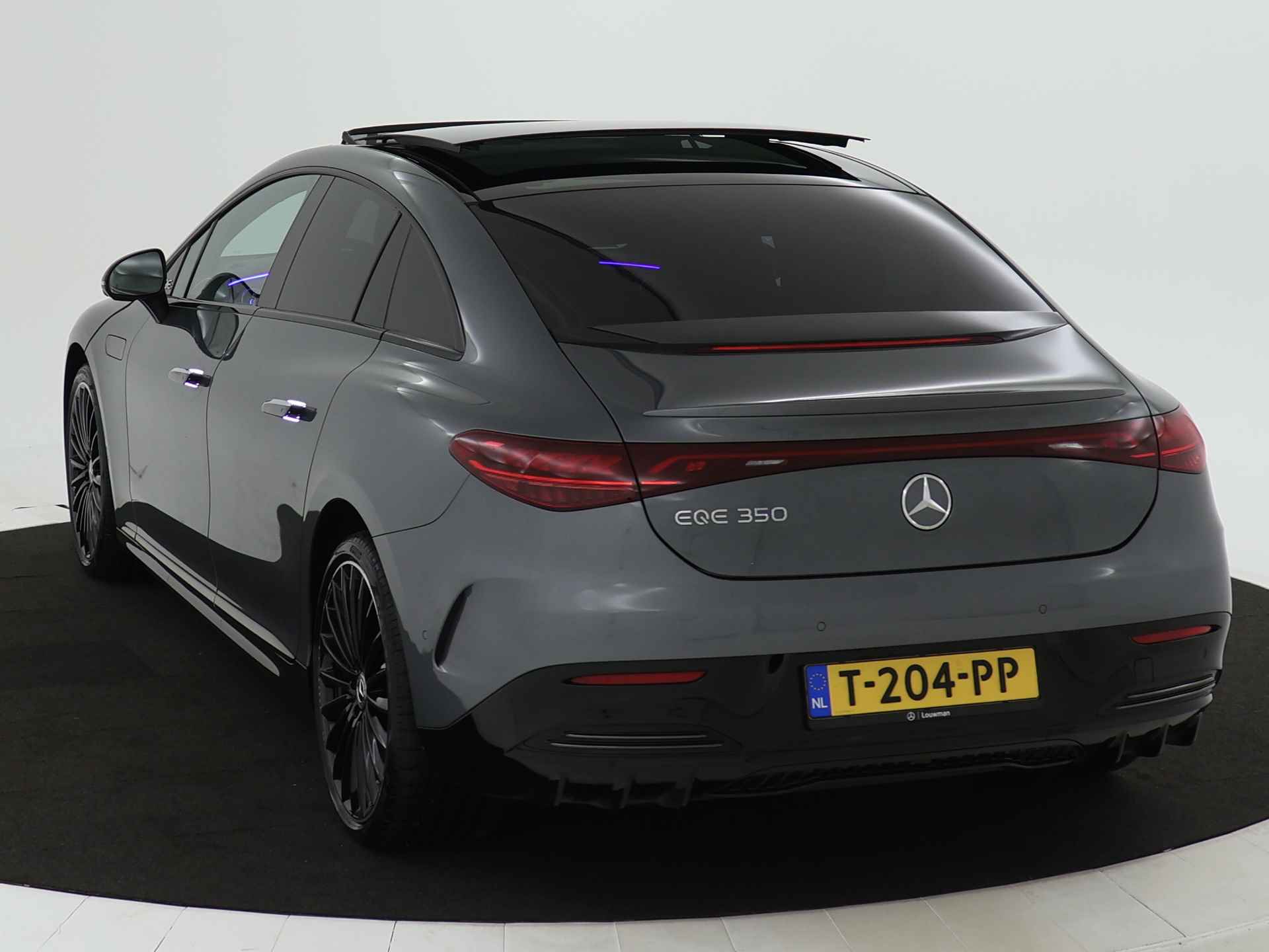 Mercedes-Benz EQE 350+ AMG Line 91 kWh | Premium Pack | Nightpakket | Luchtvering | Rijassistentiepakket plus | Parkeerpakket met 360° camera's | USB-pakket plus | Burmester® 3D-Surround sound system | Smartphone integratiepakket | - 13/37