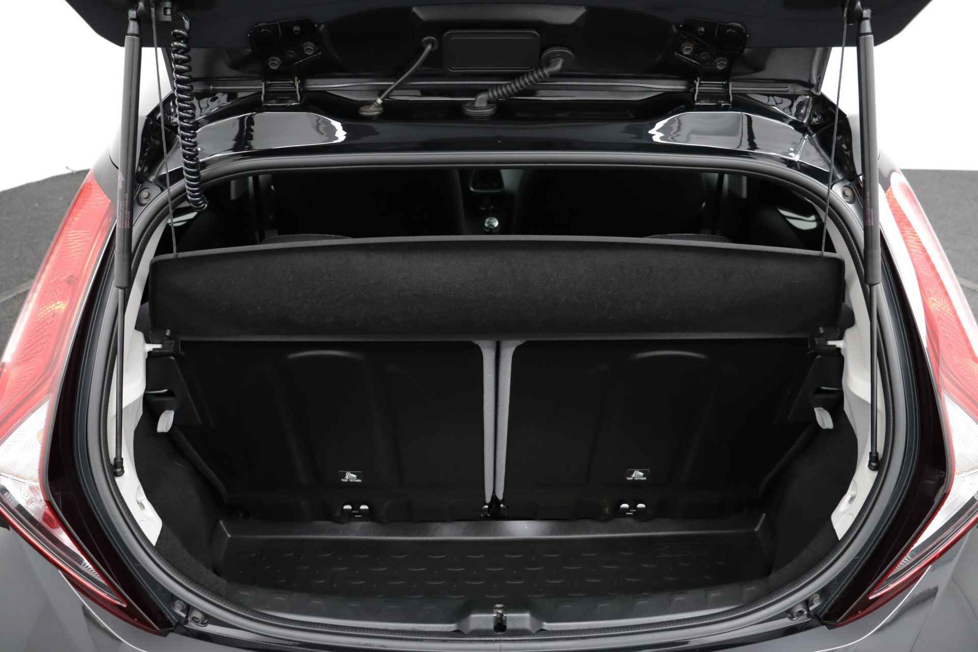 Toyota Aygo 1.0 VVT-i x-joy | Lichtmetalen-Velgen | Parkeercamera | Climate-Control | - 23/46