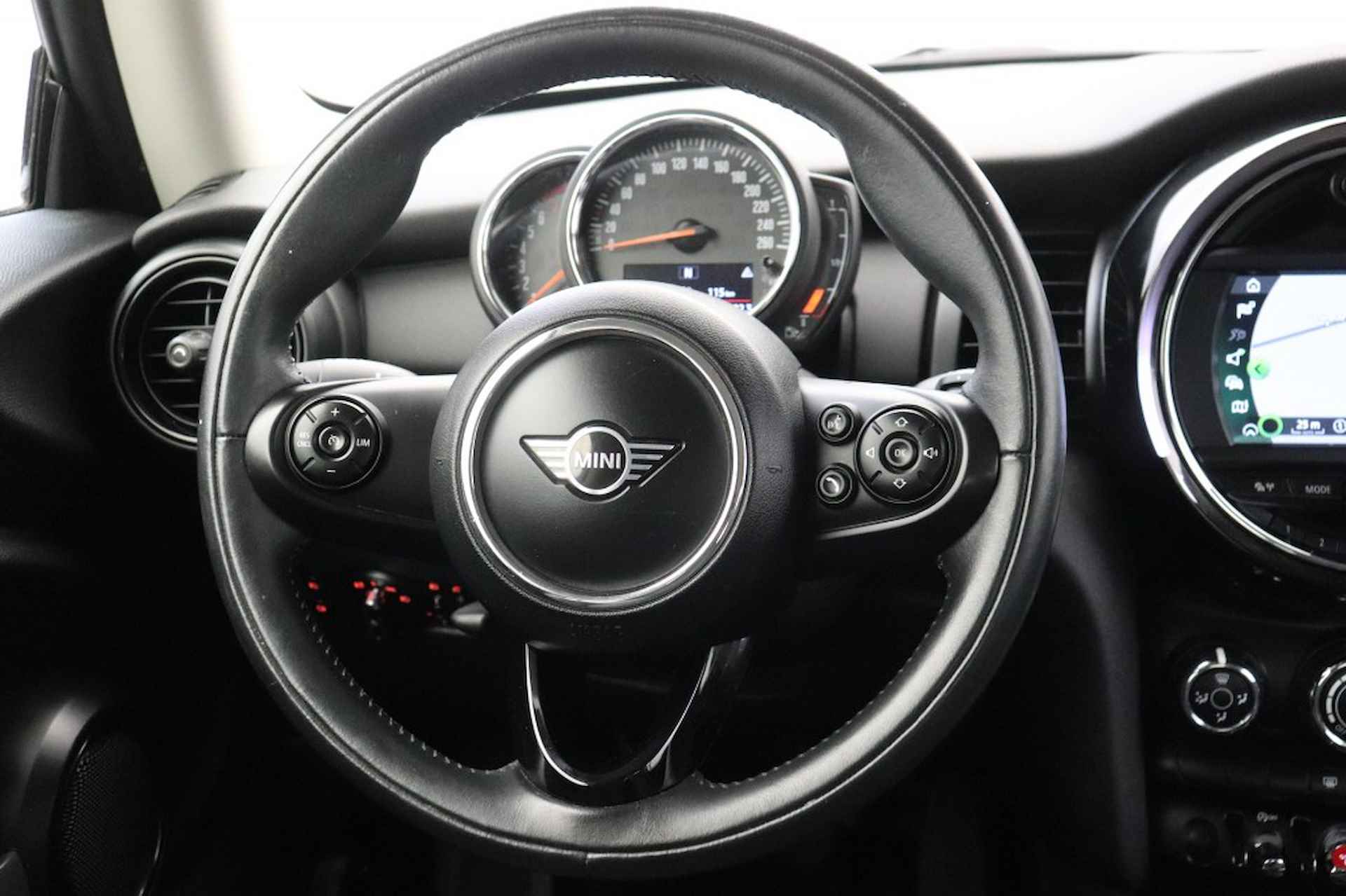 MINI Cooper 1.5 Salt - Navi - 13/26