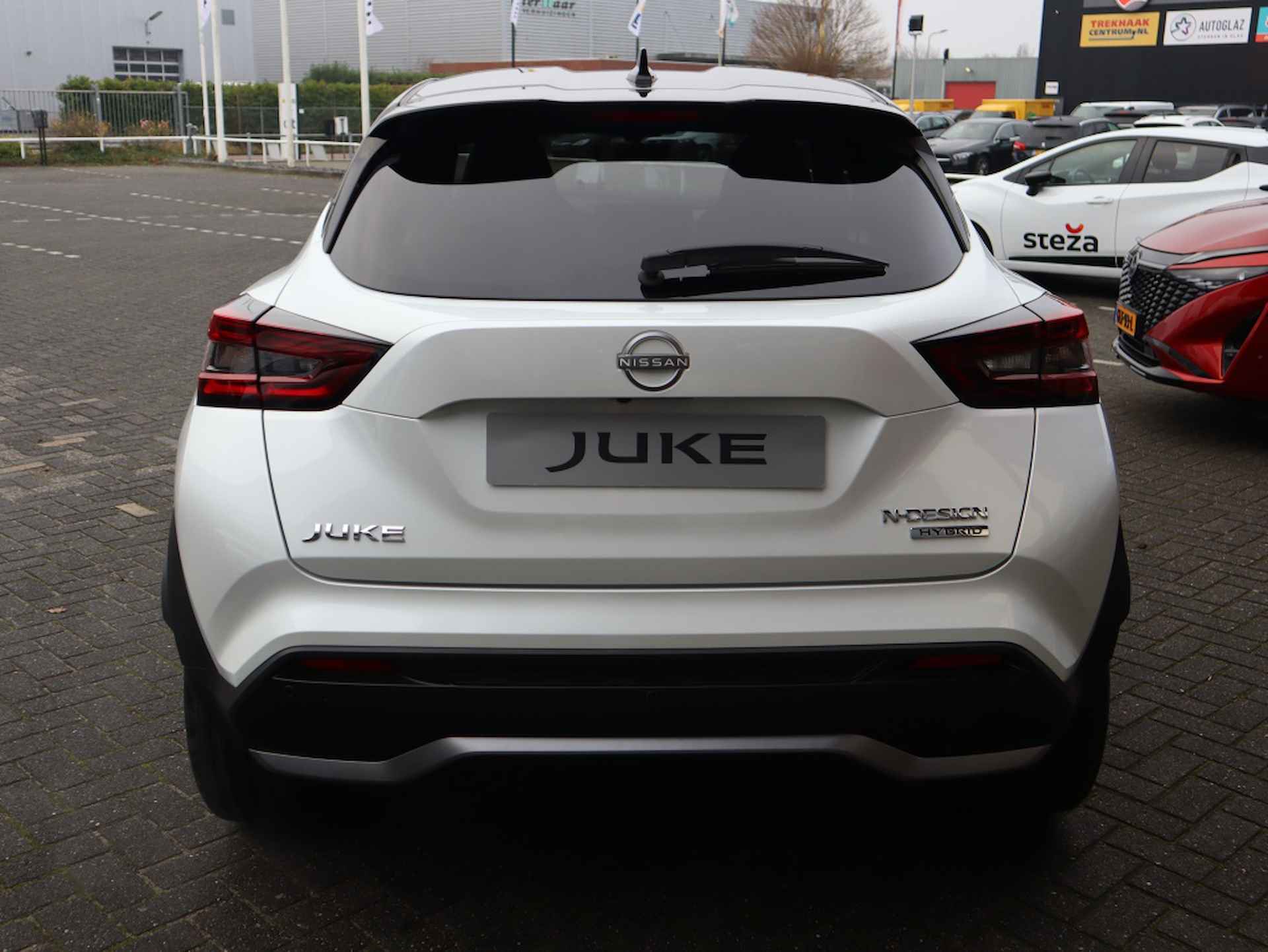 Nissan Juke 1.6 Hyb. N-Design - 4/30