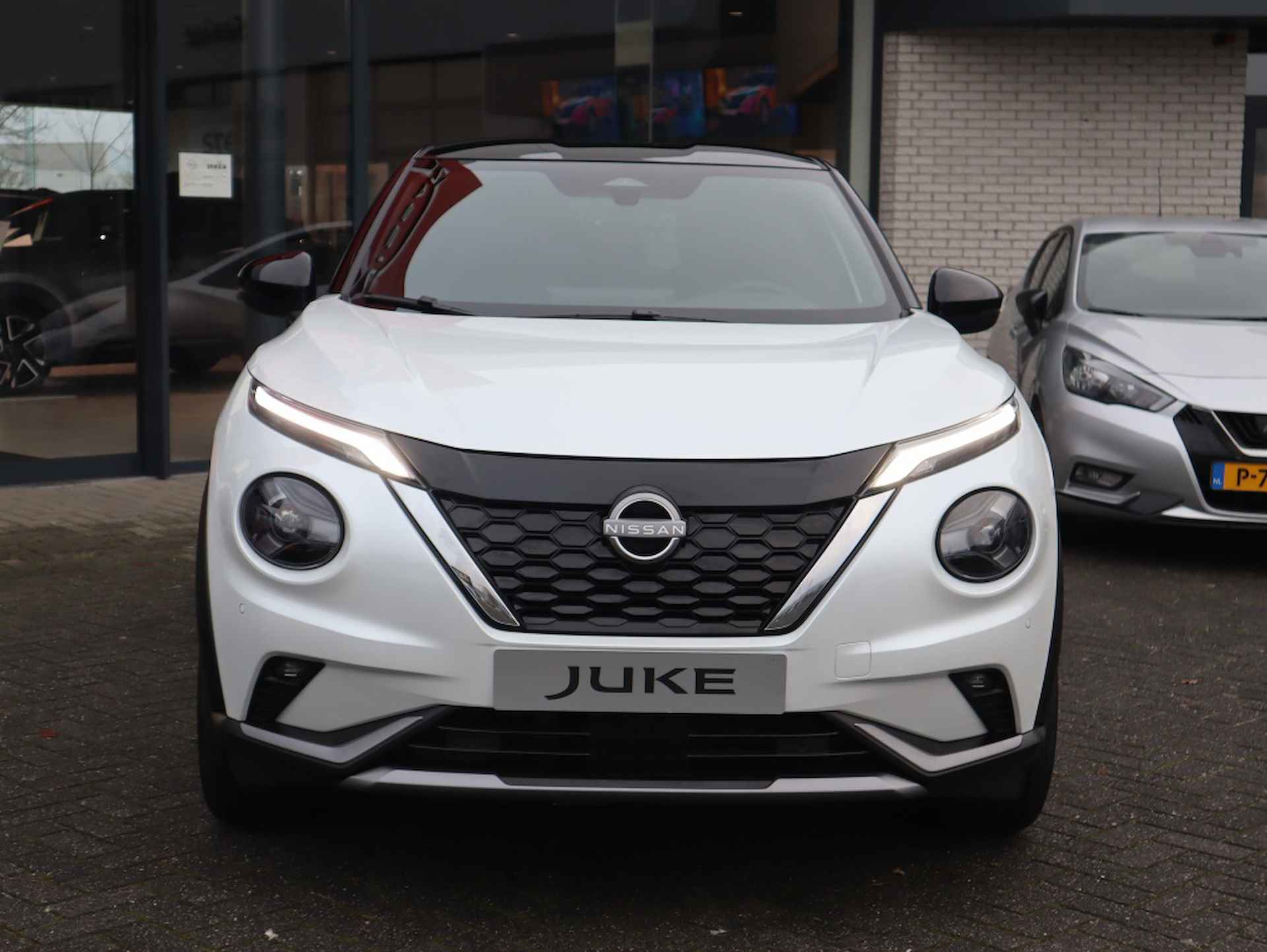 Nissan Juke 1.6 Hyb. N-Design - 8/30