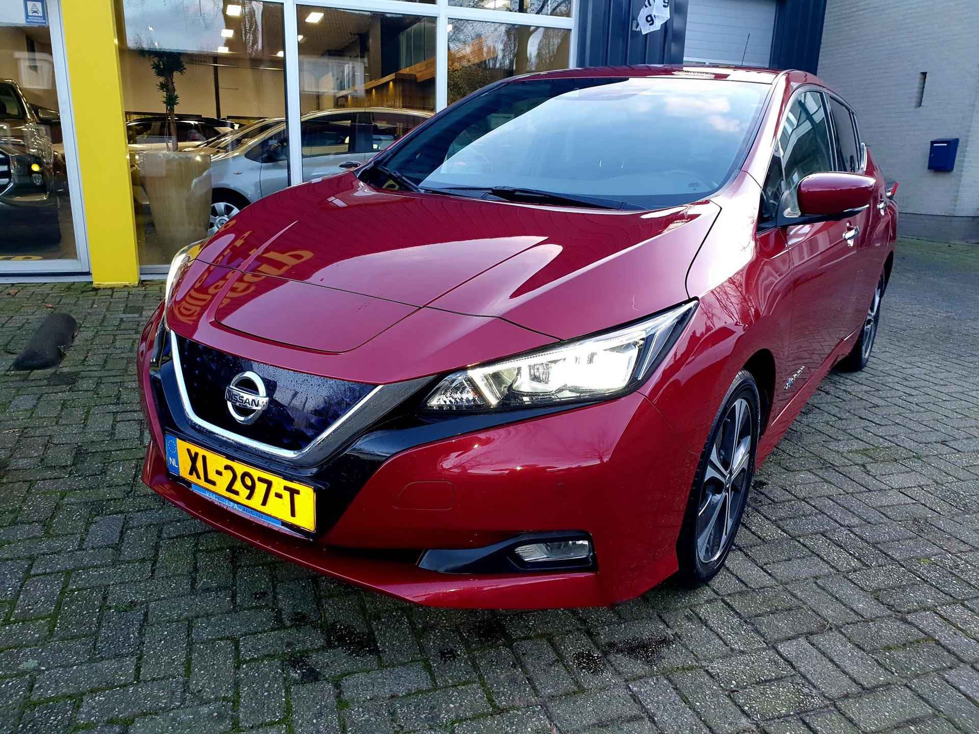 Nissan LEAF Tekna 40 kWh All-in prijs! - 11/31