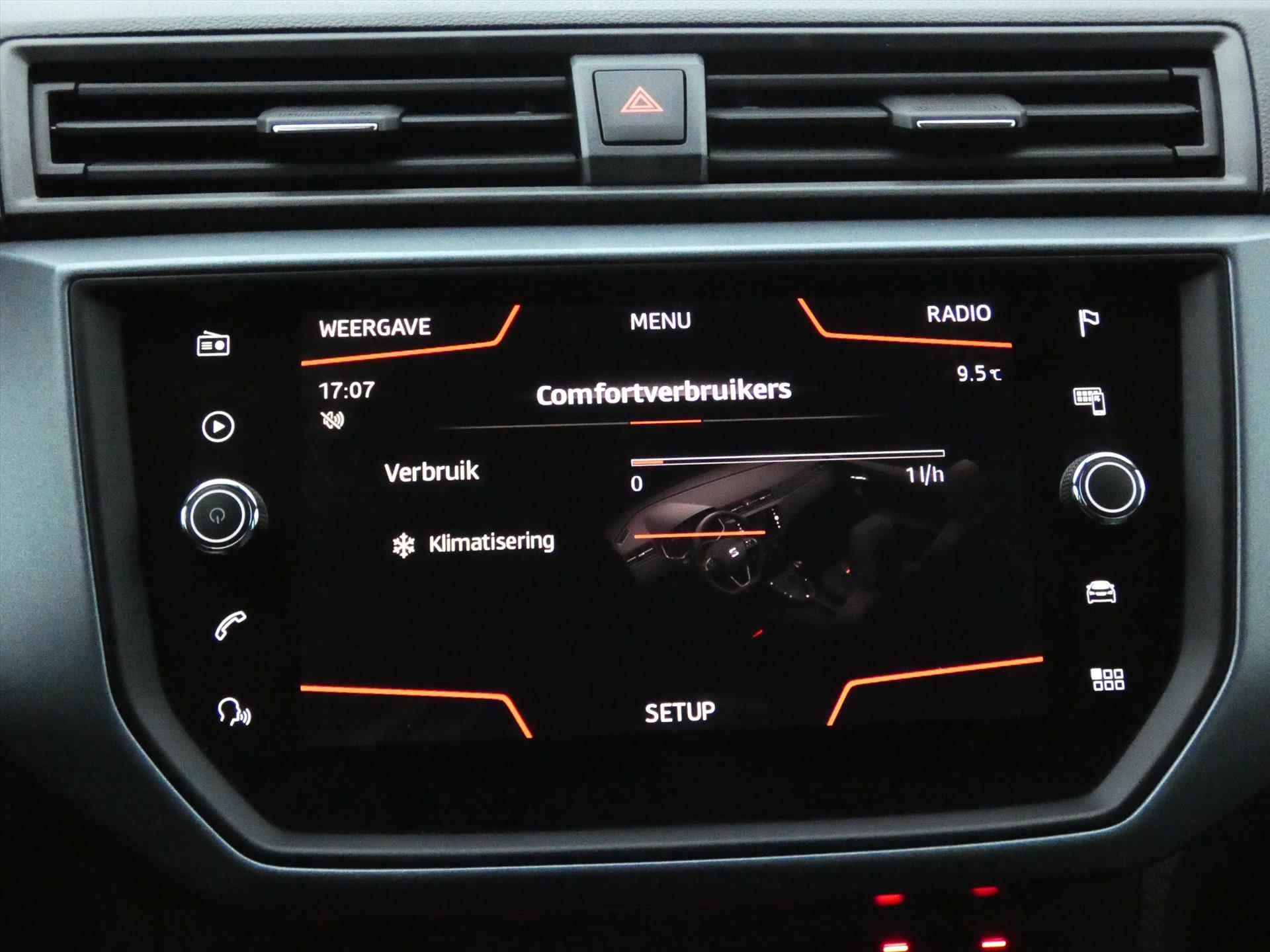 SEAT Arona 1.0 TSI 95pk Style Business Intense | Carplay | Keyless | Bi-Tone | - 28/41