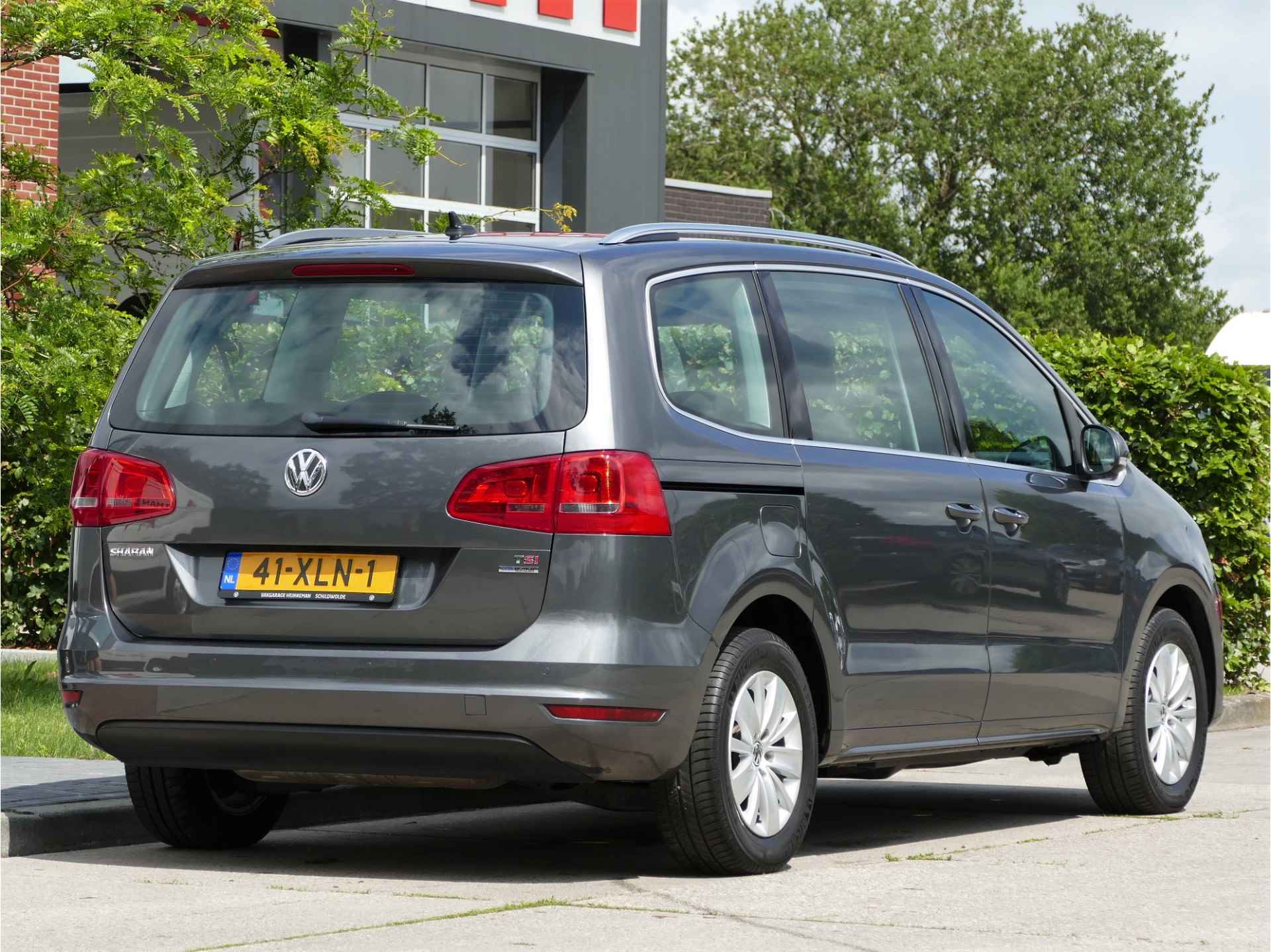 Volkswagen Sharan 1.4 TSI Comfortline 7 persoons | navigatie | cruise control - 2/49