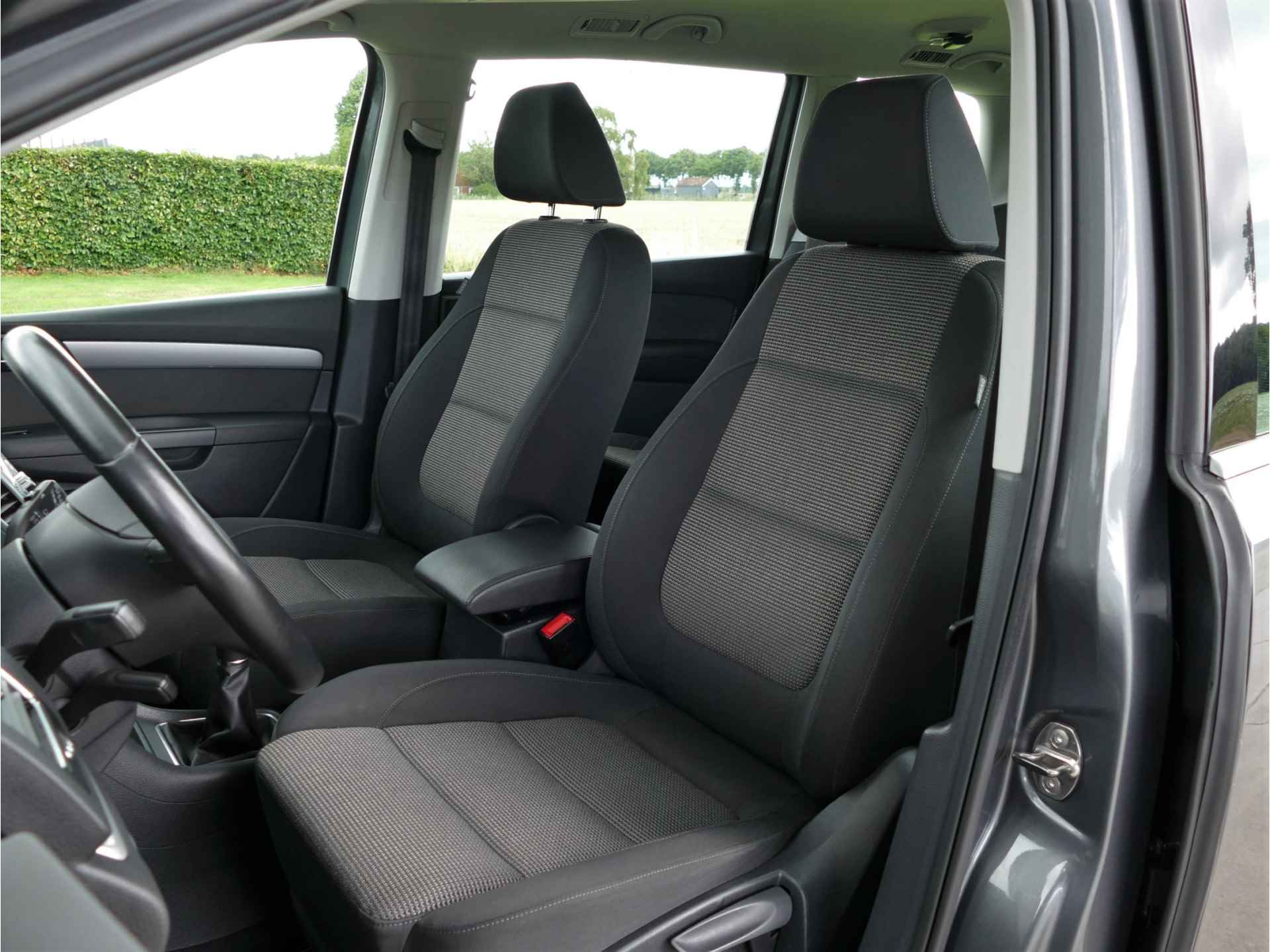 Volkswagen Sharan 1.4 TSI Comfortline 7 persoons | navigatie | cruise control - 5/49