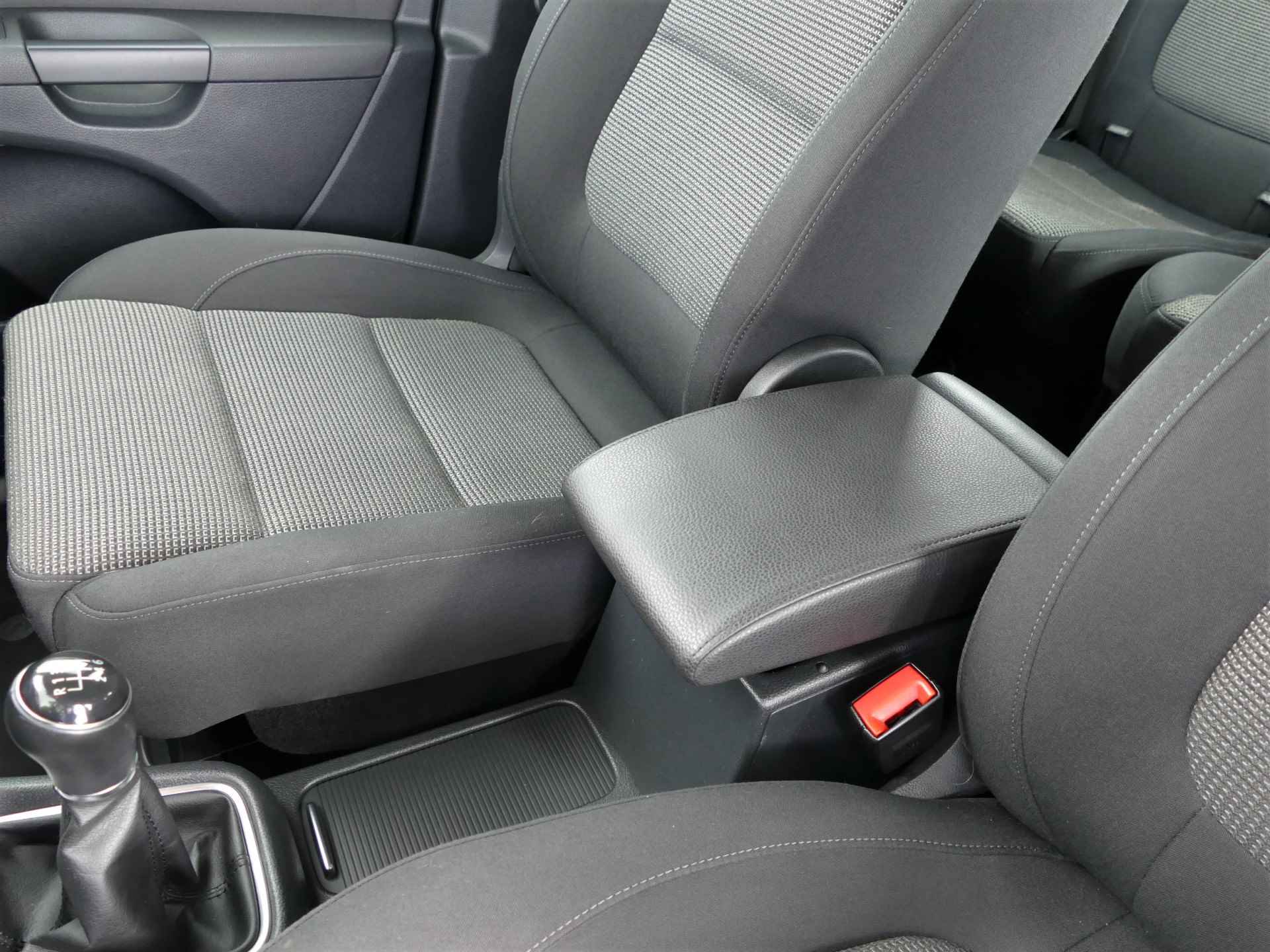 Volkswagen Sharan 1.4 TSI Comfortline 7 persoons | navigatie | cruise control - 30/49